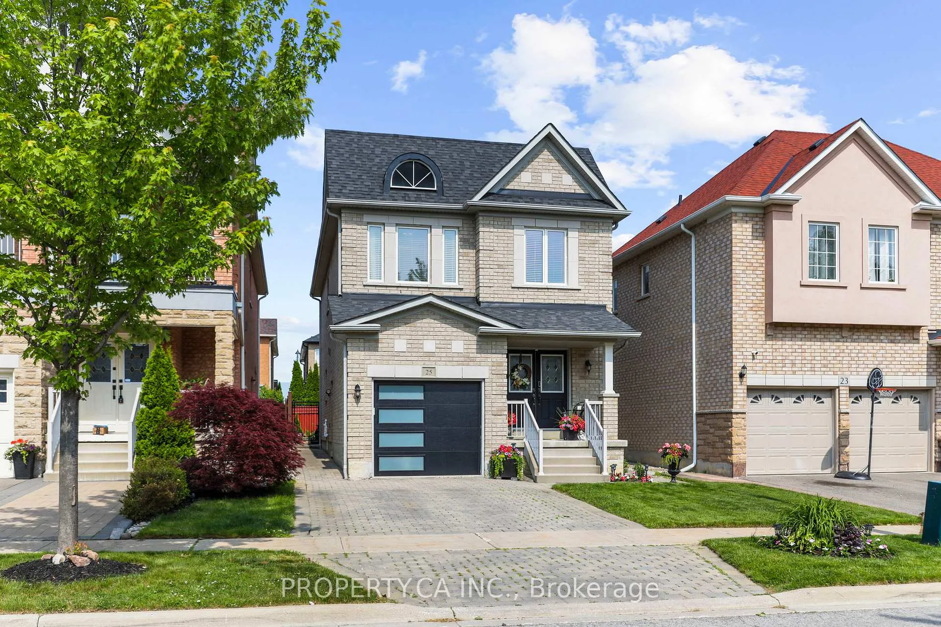 Photo 1 of 25 Boticelli Way, Vaughan, Vellore Village — HOMEH