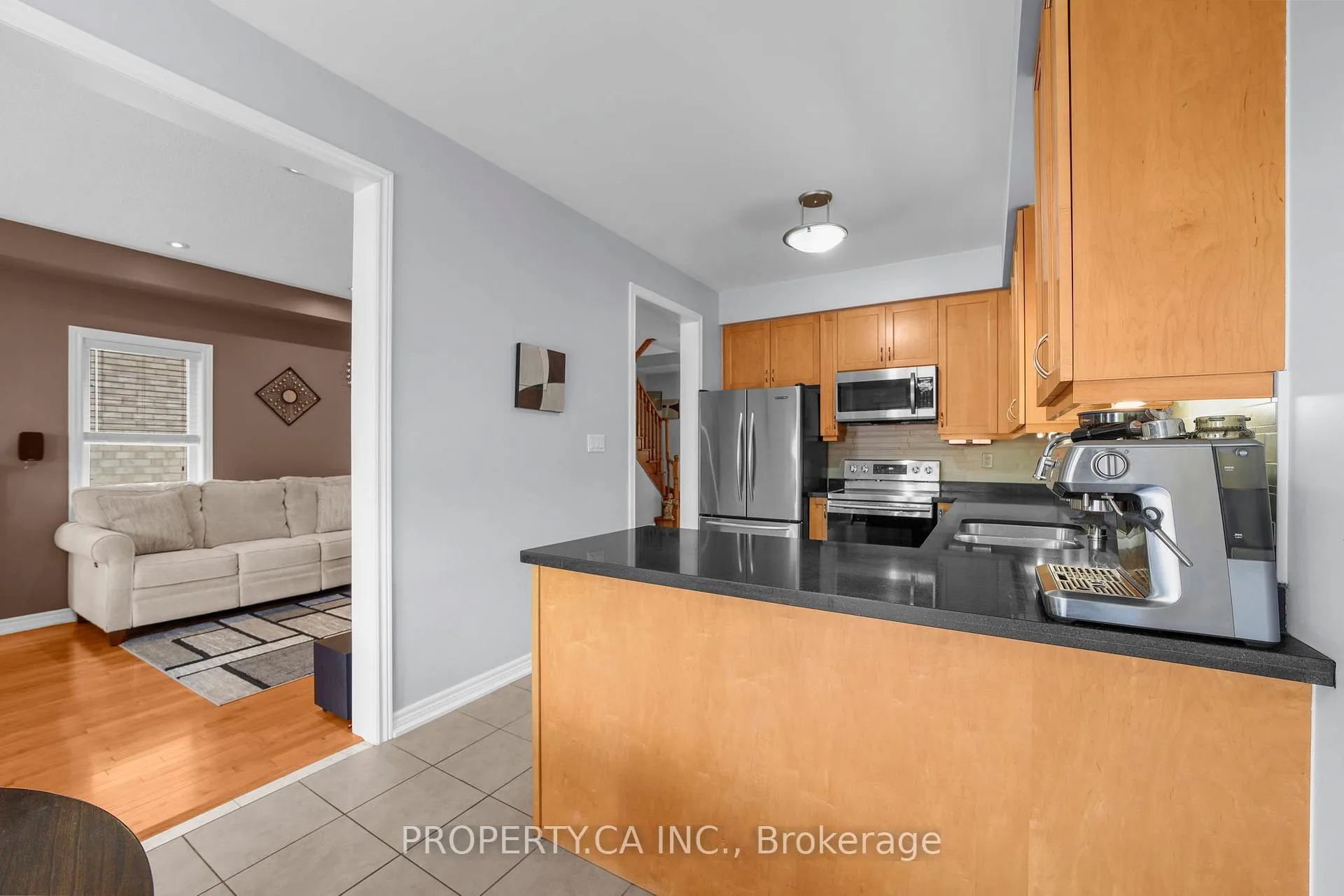 Photo 8 of 25 Boticelli Way, Vaughan, Vellore Village — HOMEH