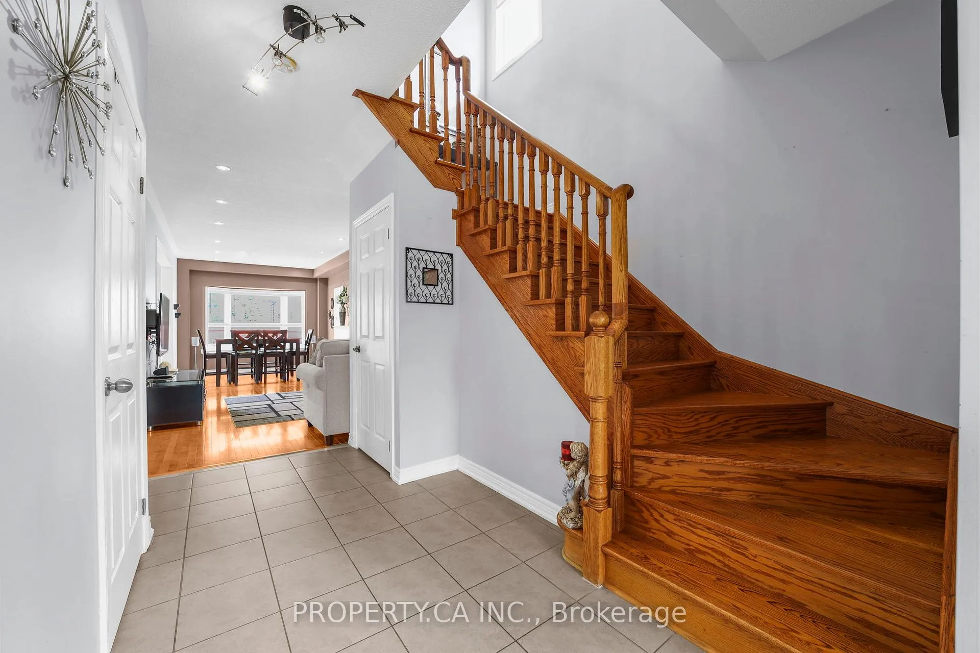 Photo 15 of 25 Boticelli Way, Vaughan, Vellore Village — HOMEH