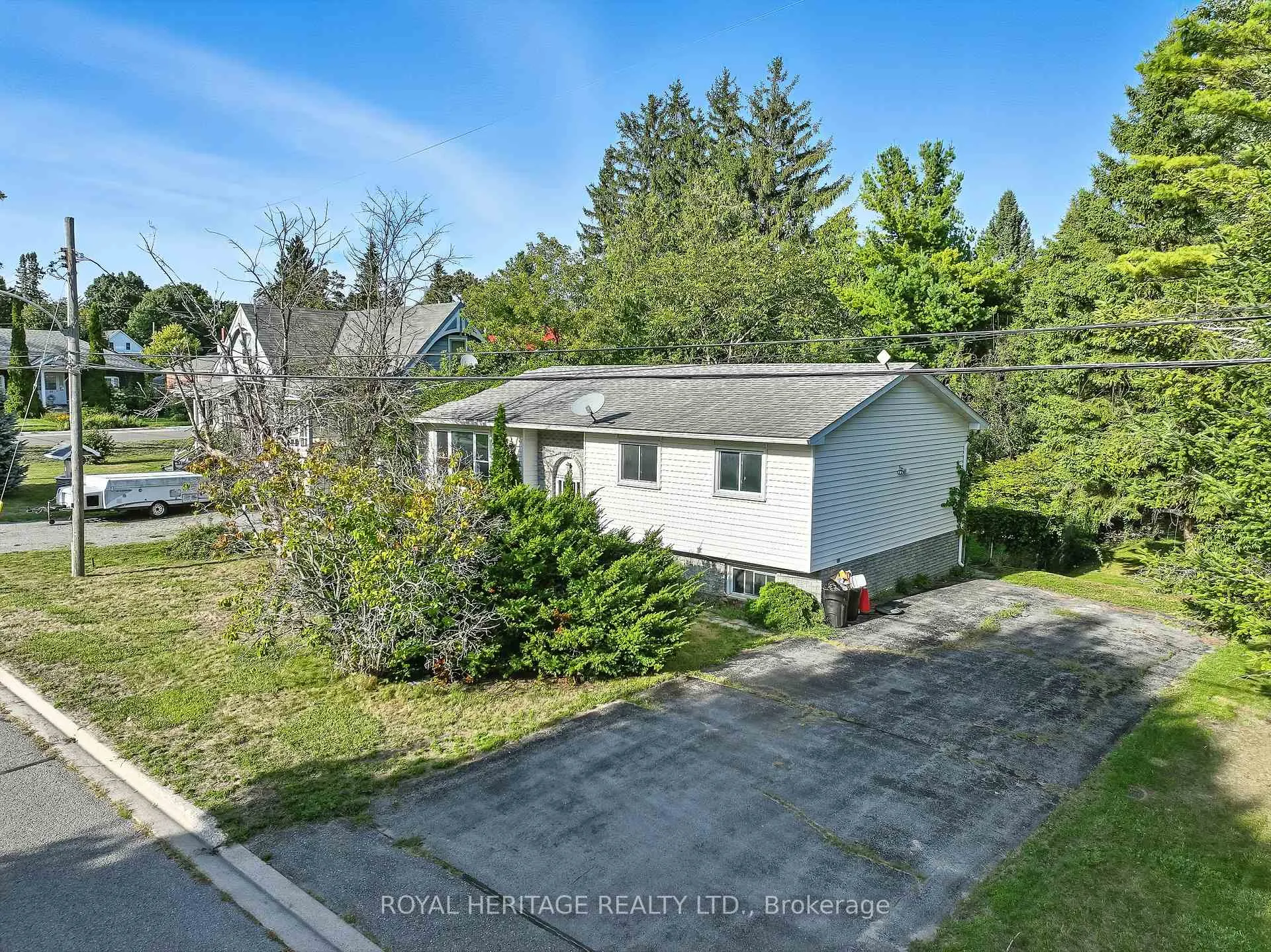 Photo 3 of 45 Maplewood Avenue, Brighton, Brighton (Town) — HOMEH