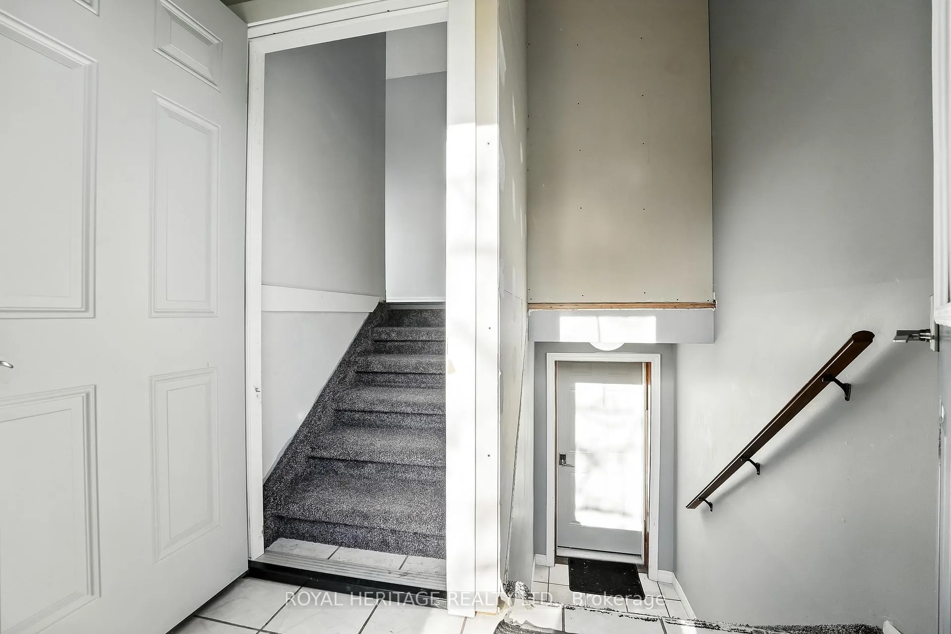 Photo 5 of 45 Maplewood Avenue, Brighton, Brighton (Town) — HOMEH