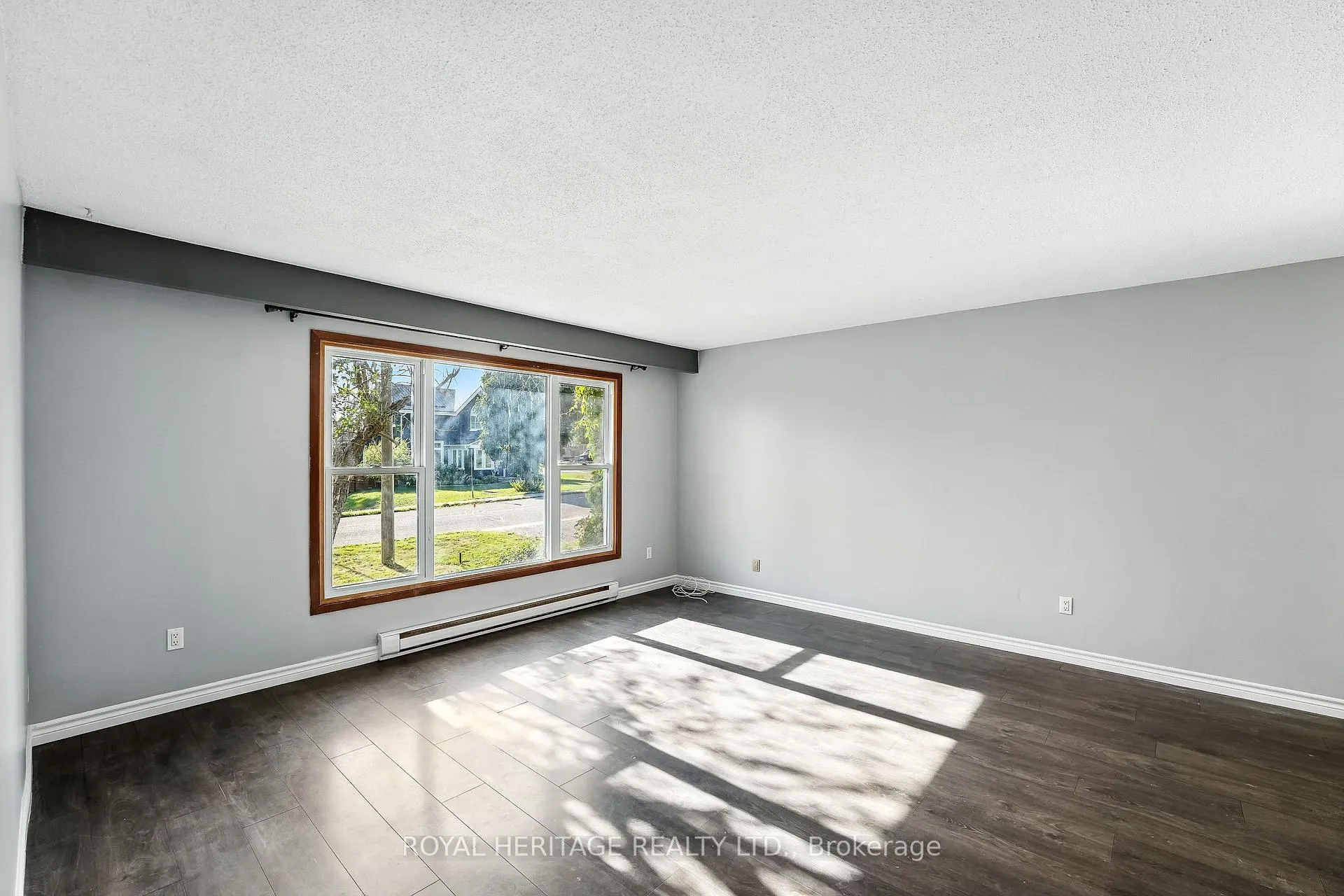 Photo 8 of 45 Maplewood Avenue, Brighton, Brighton (Town) — HOMEH