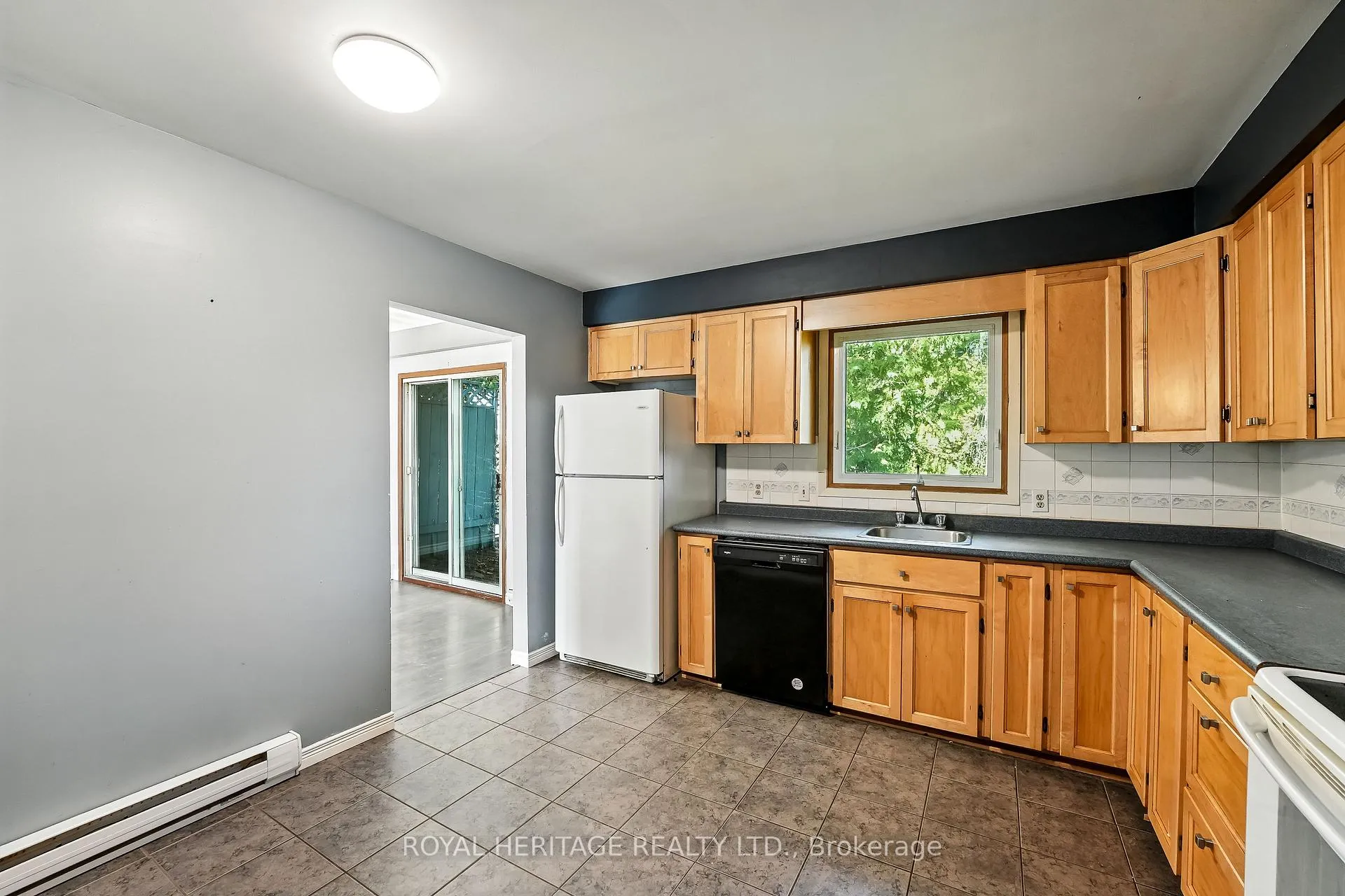 Photo 16 of 45 Maplewood Avenue, Brighton, Brighton (Town) — HOMEH
