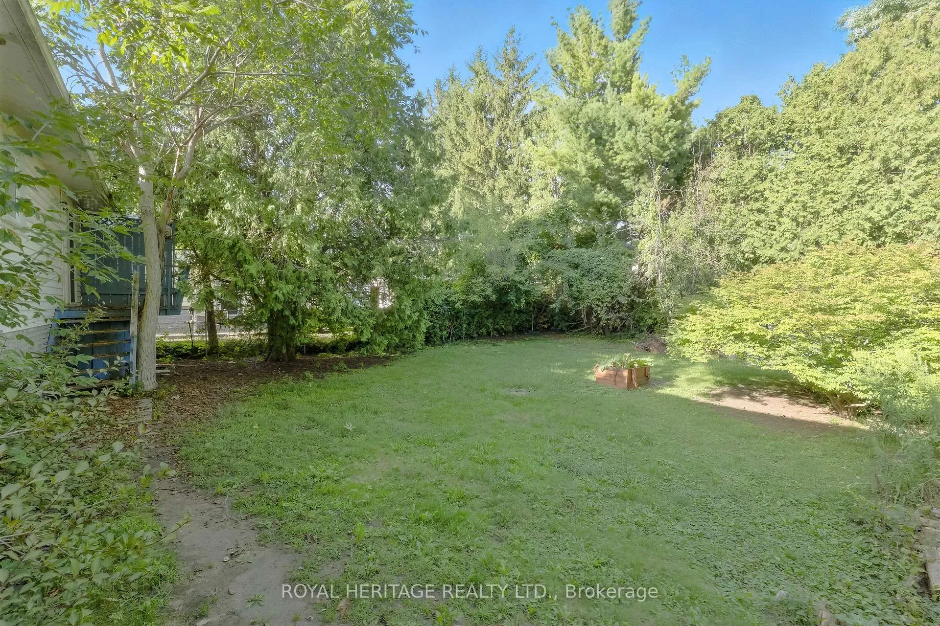 Photo 35 of 45 Maplewood Avenue, Brighton, Brighton (Town) — HOMEH