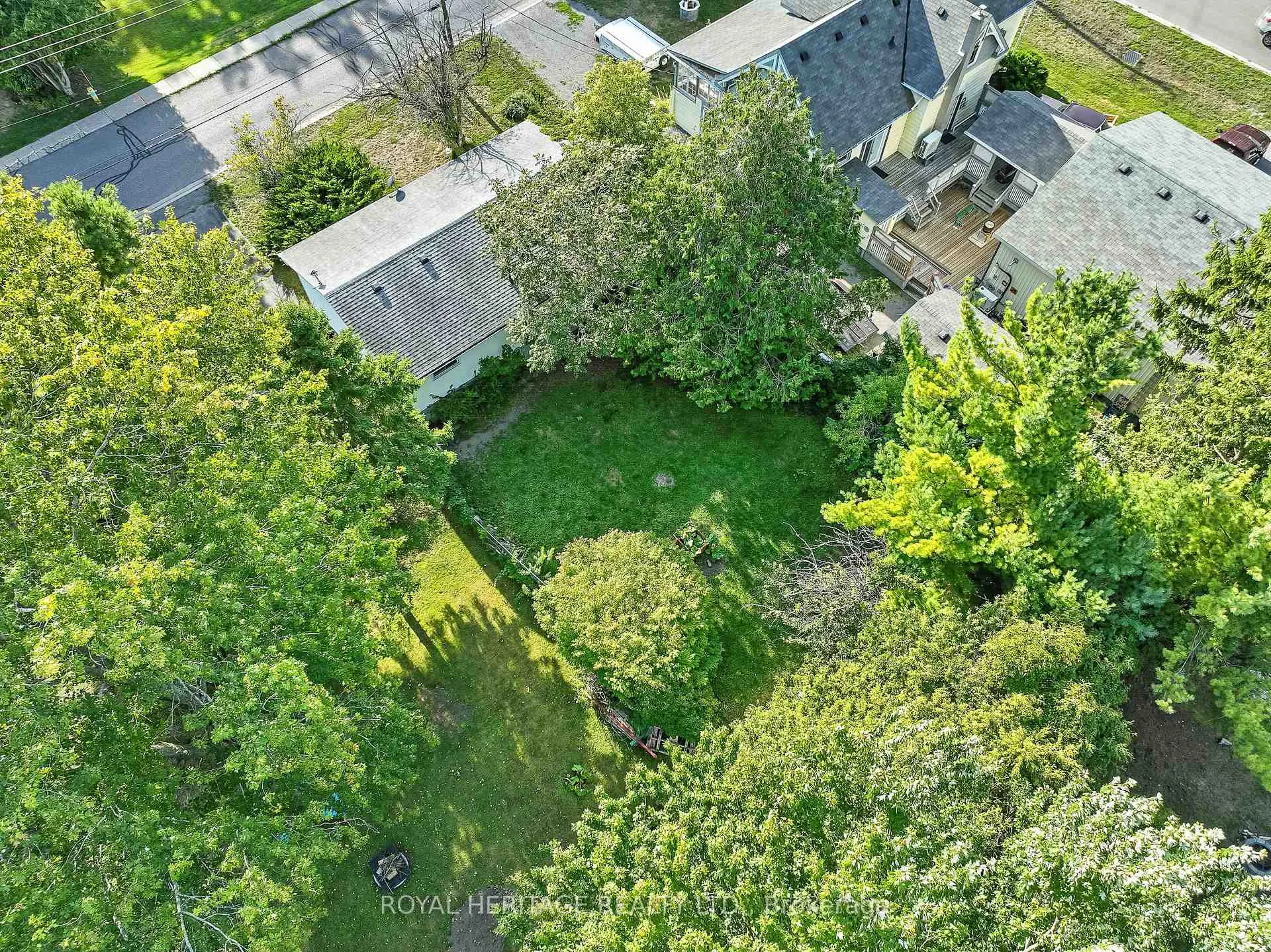 Photo 36 of 45 Maplewood Avenue, Brighton, Brighton (Town) — HOMEH