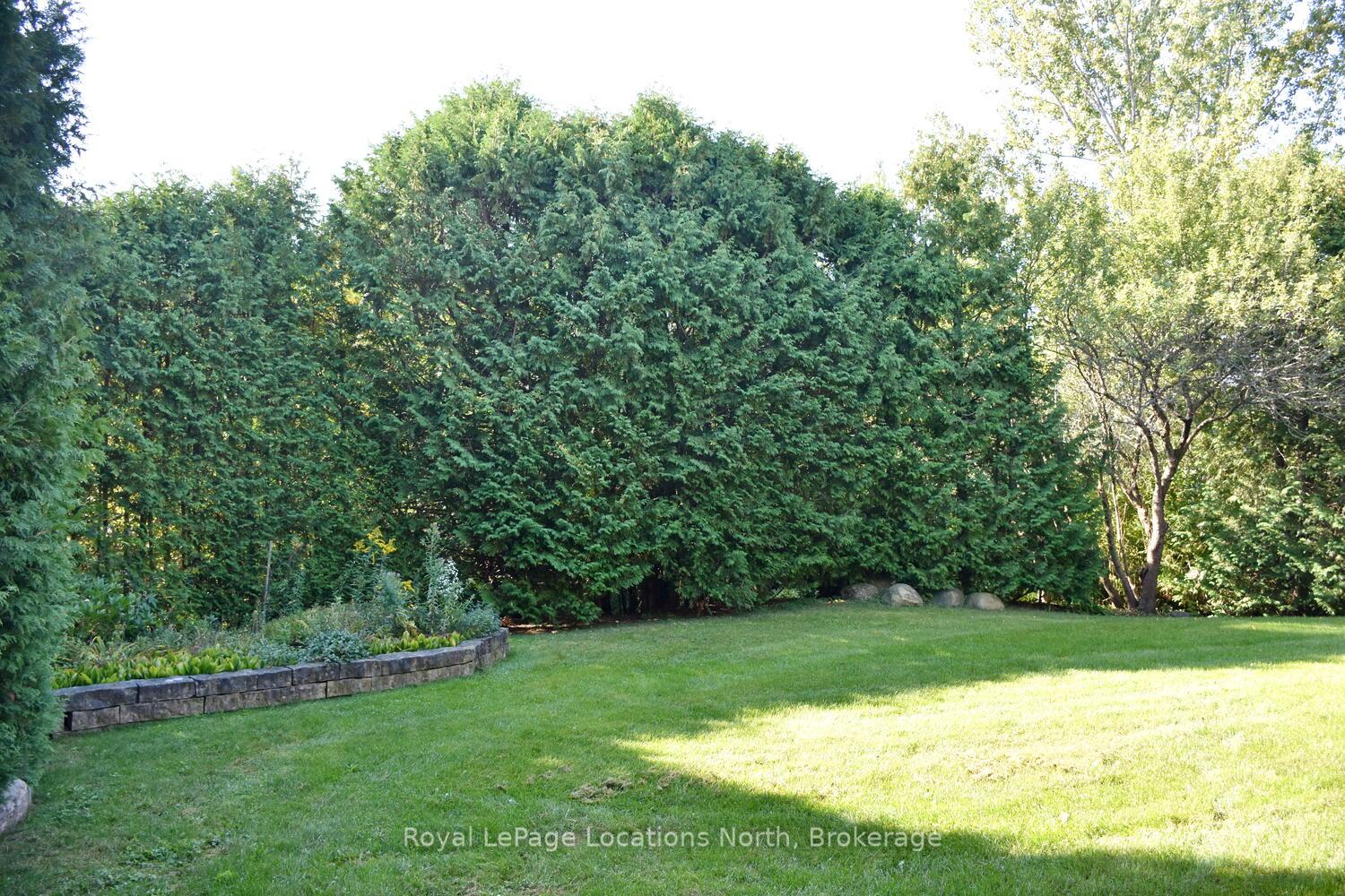 Photo 41 of 26 Trails End, Collingwood — HOMEH