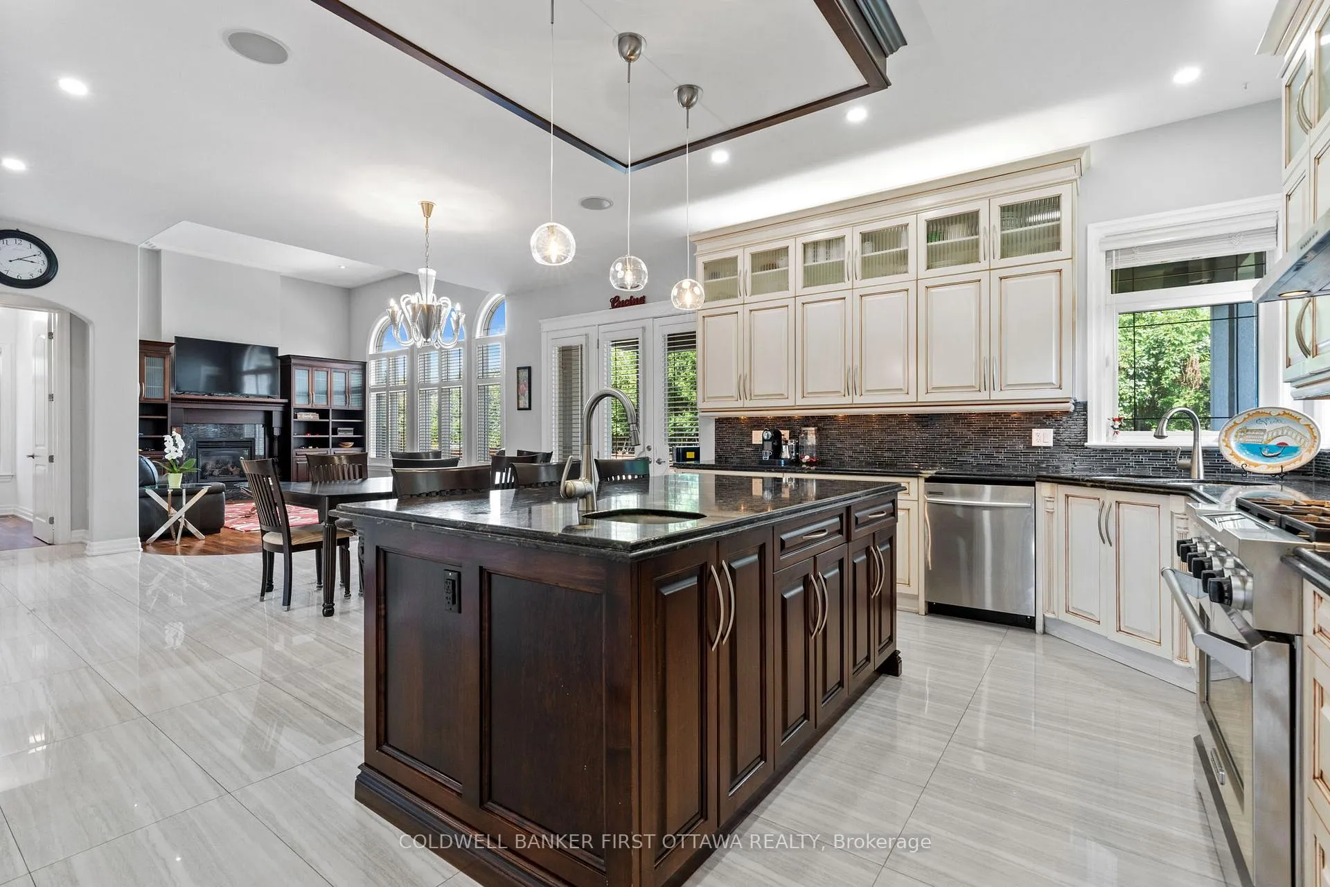 Photo 15 of 1623 Claymor Avenue, Ottawa, Carleton Heights — HOMEH