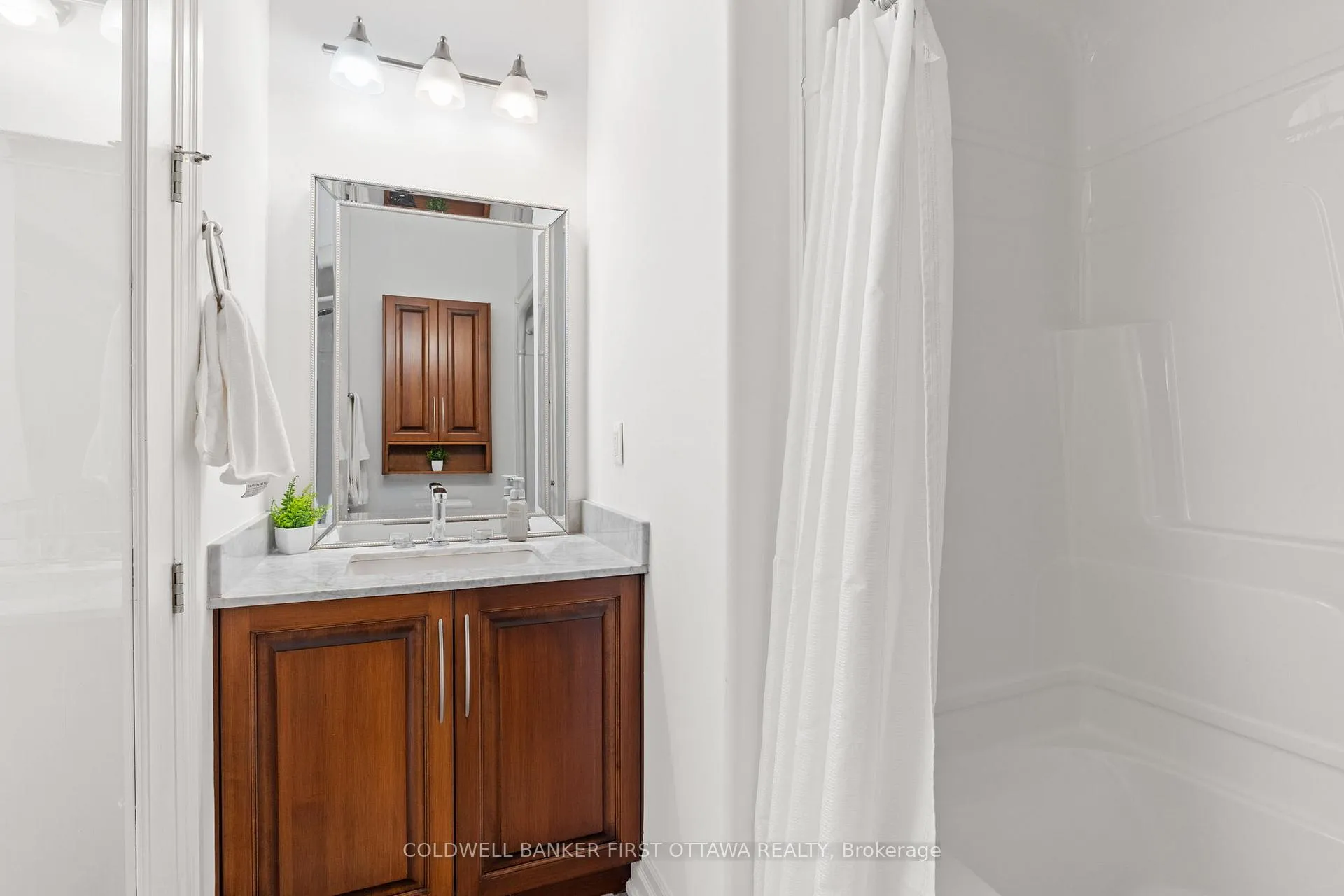 Photo 33 of 1623 Claymor Avenue, Ottawa, Carleton Heights — HOMEH