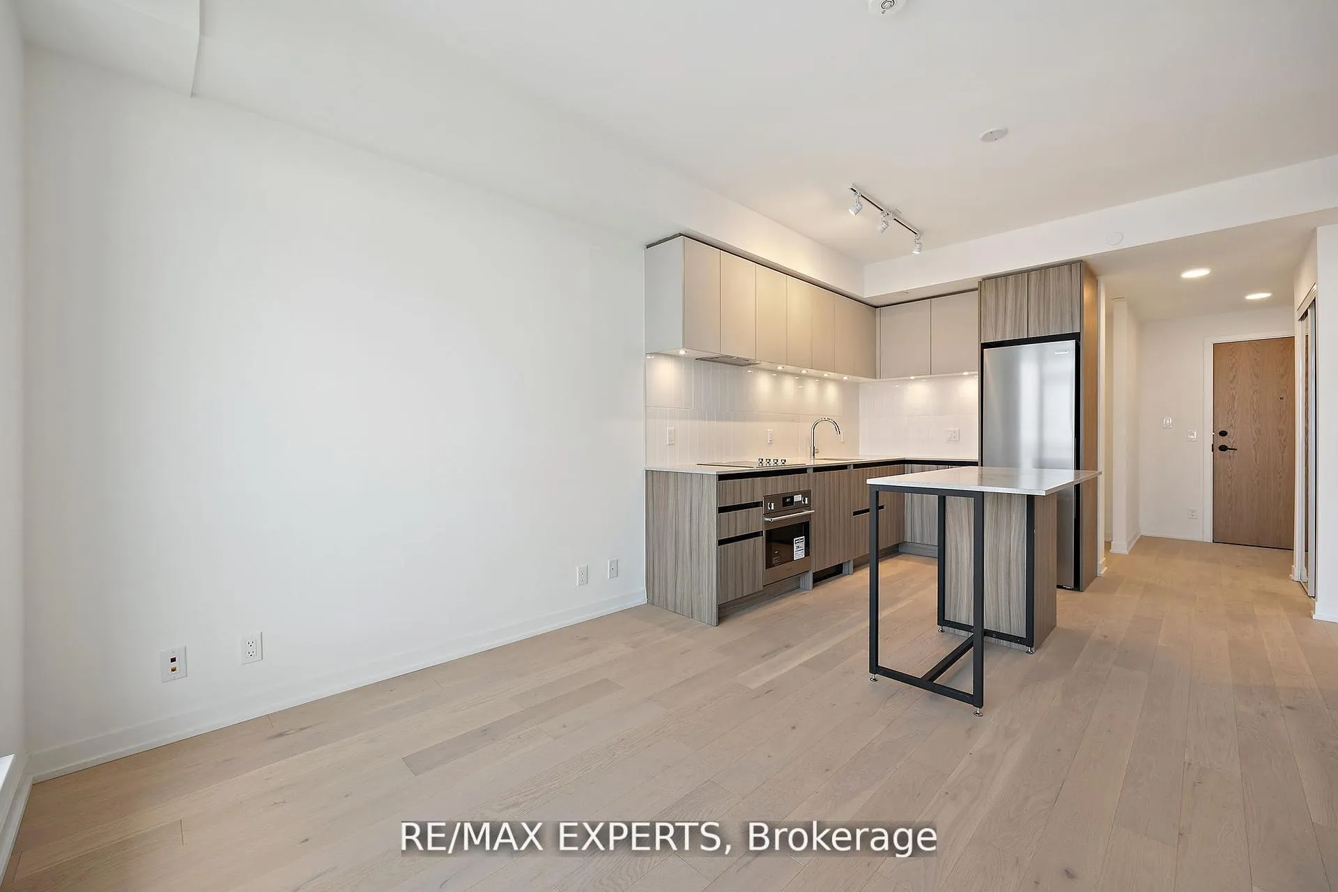 Photo 9 of Unit 1425A, 7950 Bathurst Street, Vaughan, Beverley Glen — HOMEH