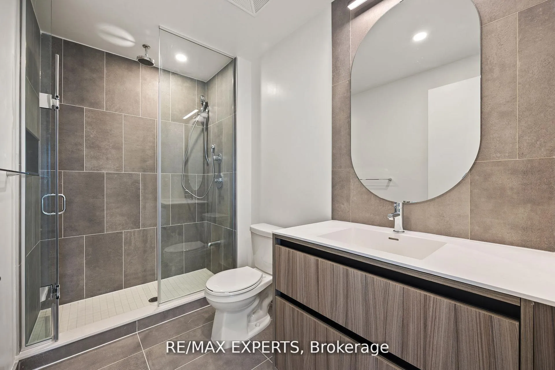 Photo 15 of Unit 1425A, 7950 Bathurst Street, Vaughan, Beverley Glen — HOMEH