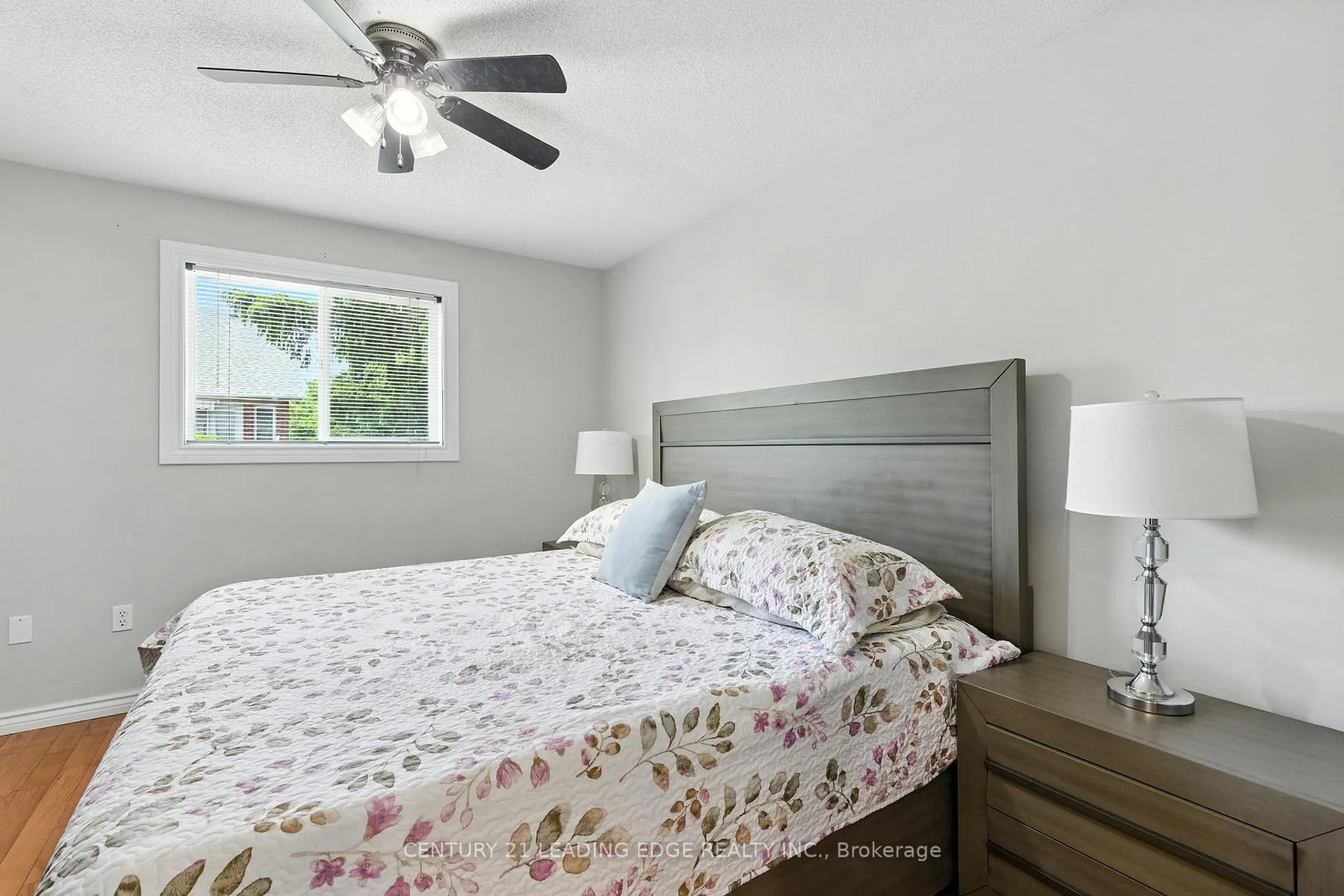 Photo 15 of 286 E 12TH Street, Hamilton, Inch Park — HOMEH