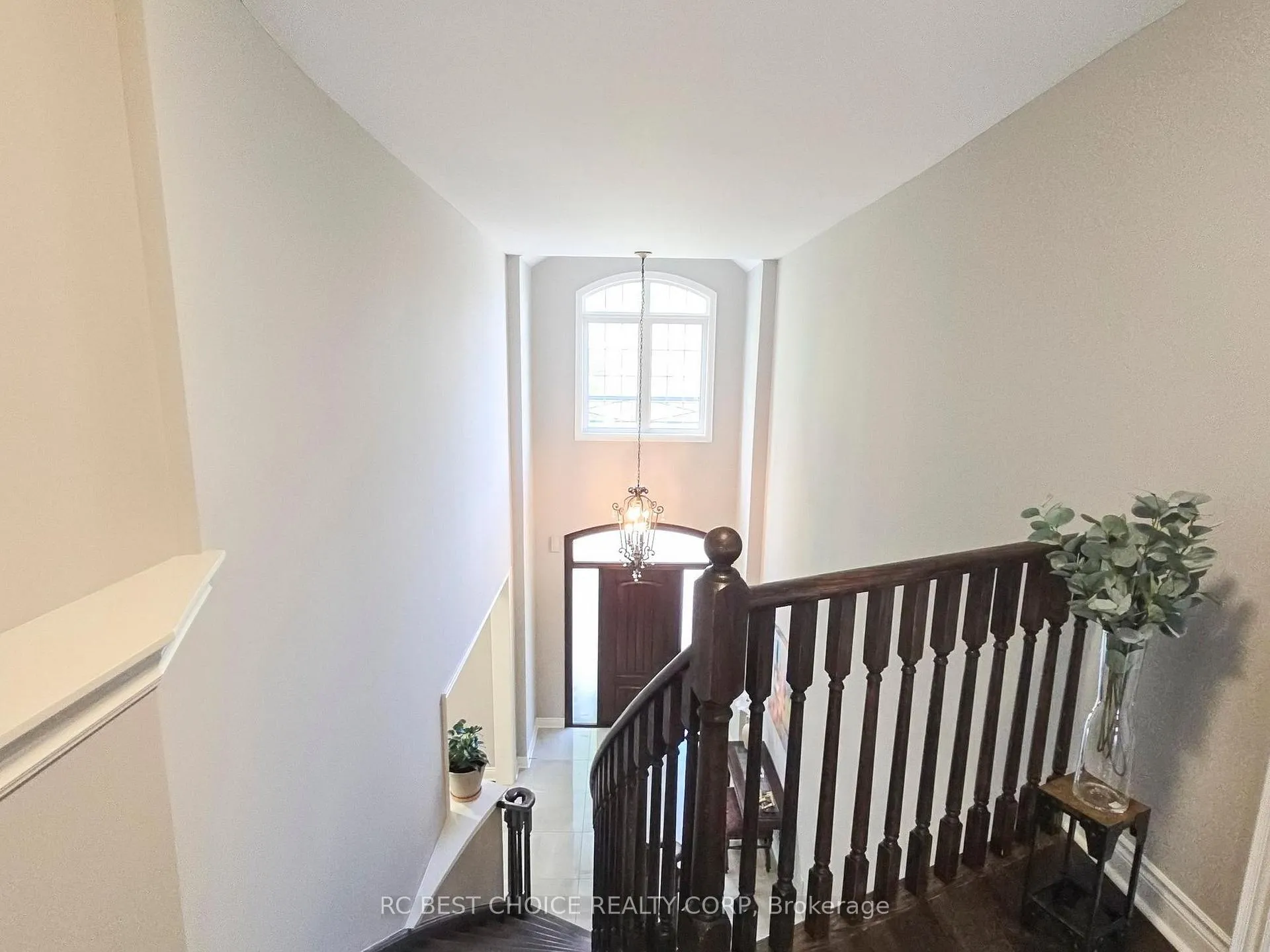 Photo 19 of 192 Tonner Crescent, Aurora, Bayview Northeast — HOMEH