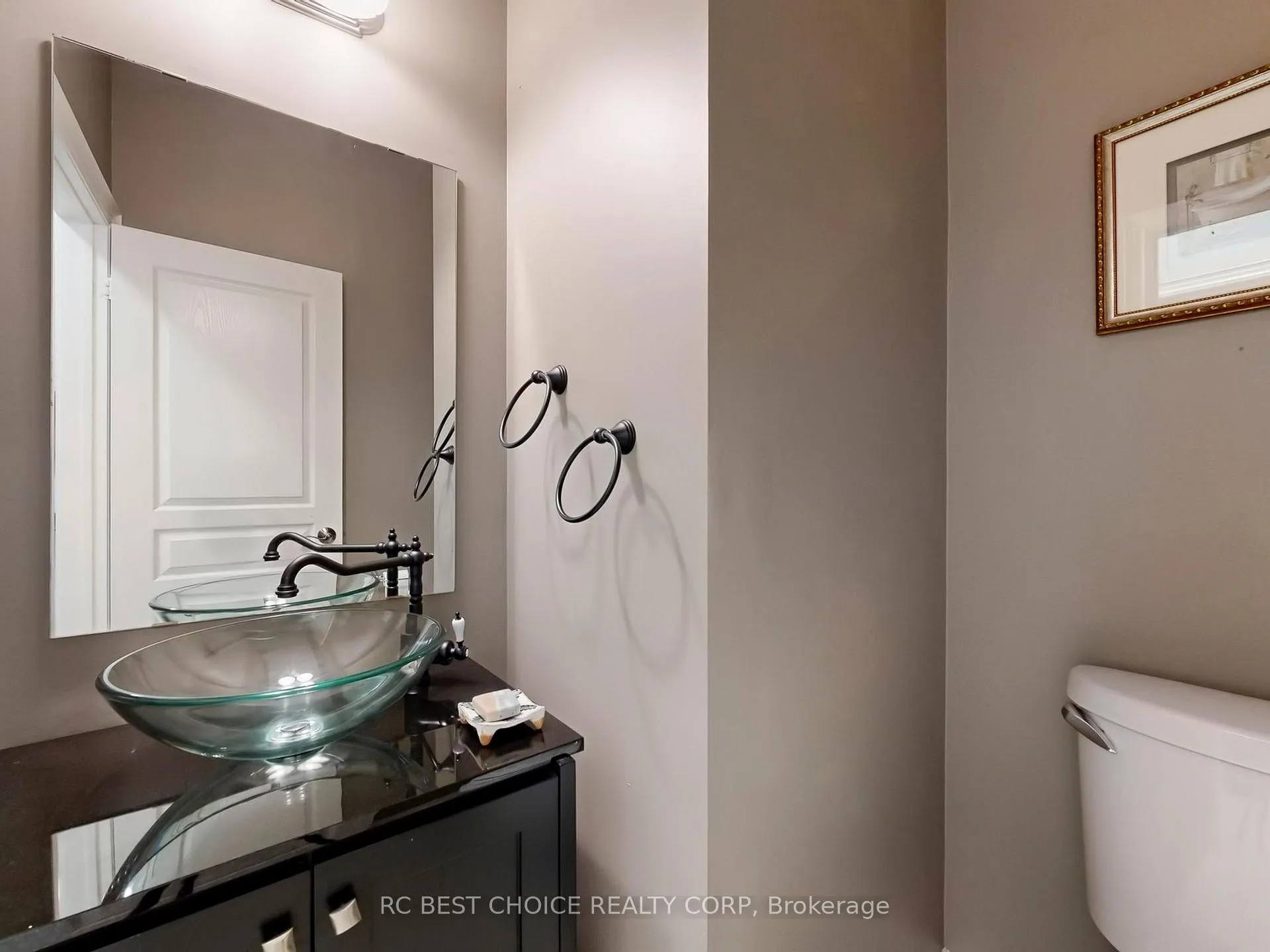 Photo 21 of 192 Tonner Crescent, Aurora, Bayview Northeast — HOMEH