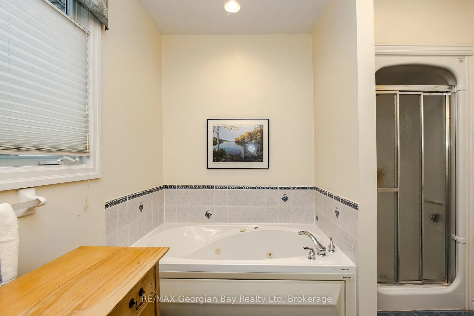 Photo 34 of 426 Aberdeen Boulevard, Midland — HOMEH