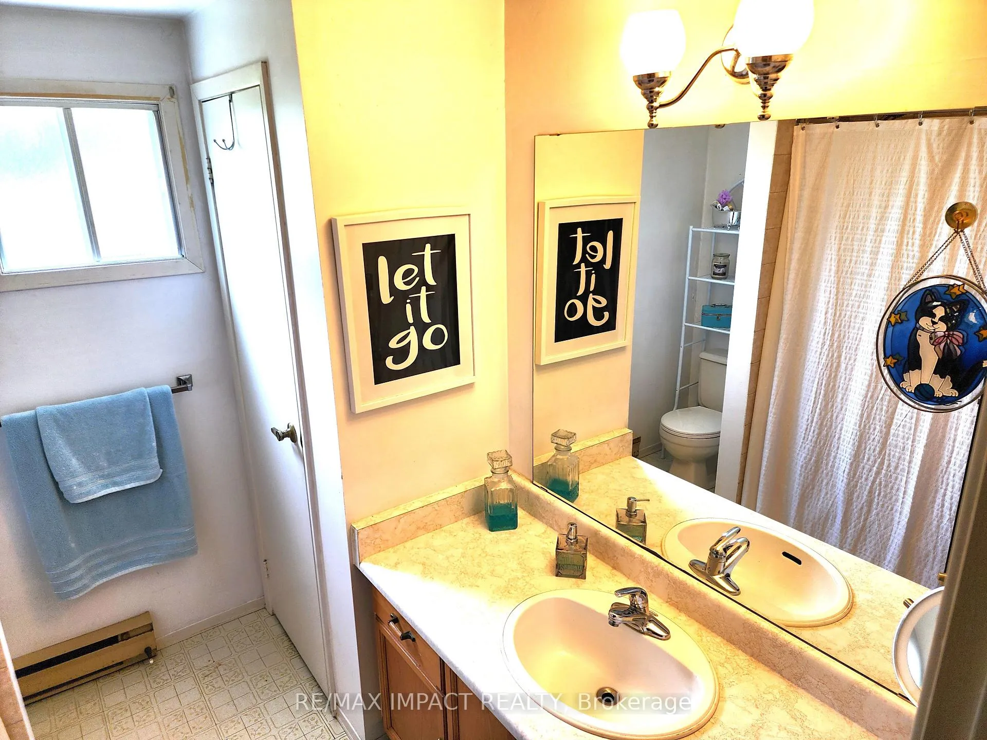 Photo 19 of 4 Champlain Court, Clarington, Newcastle — HOMEH