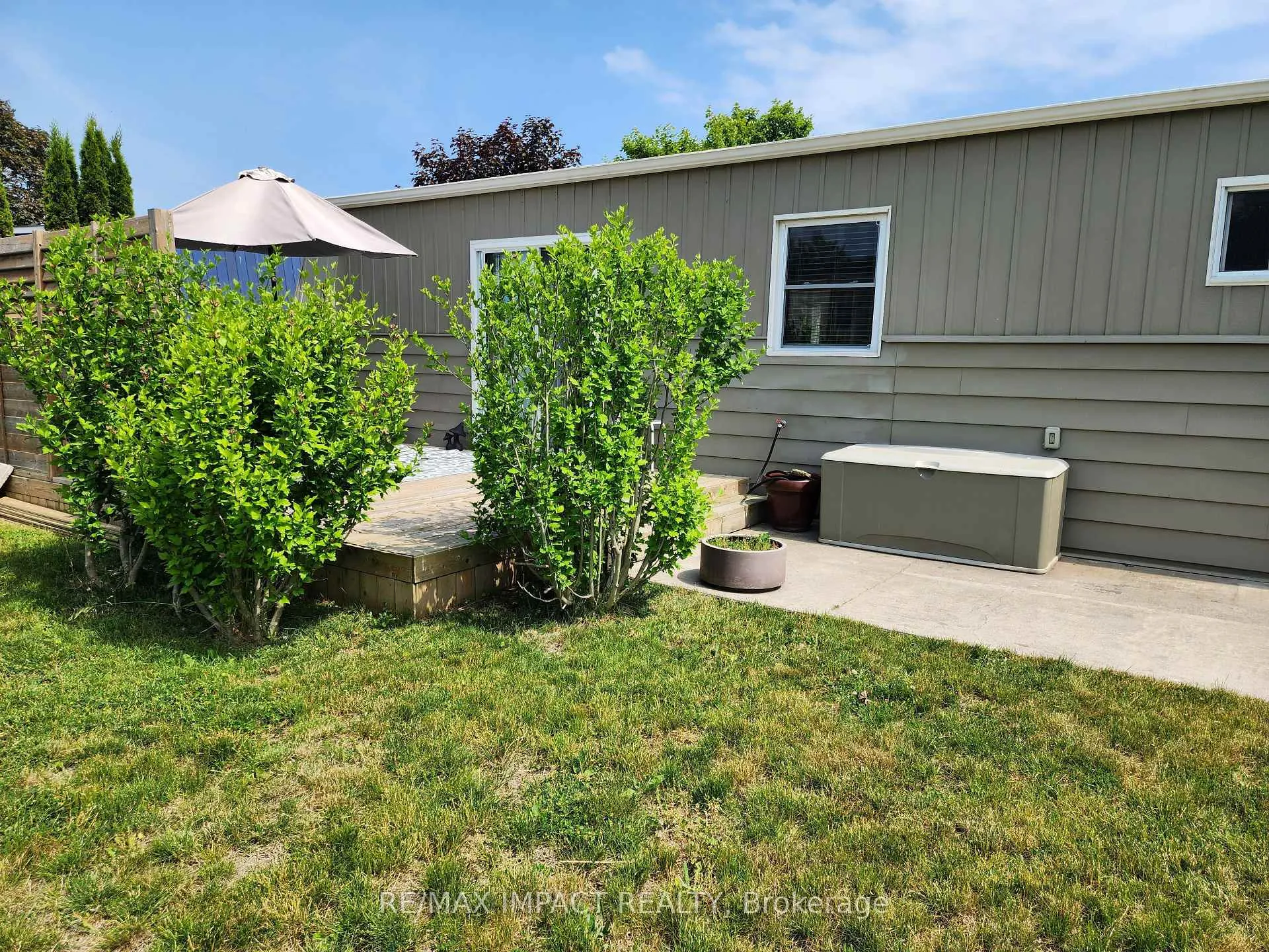 Photo 20 of 4 Champlain Court, Clarington, Newcastle — HOMEH