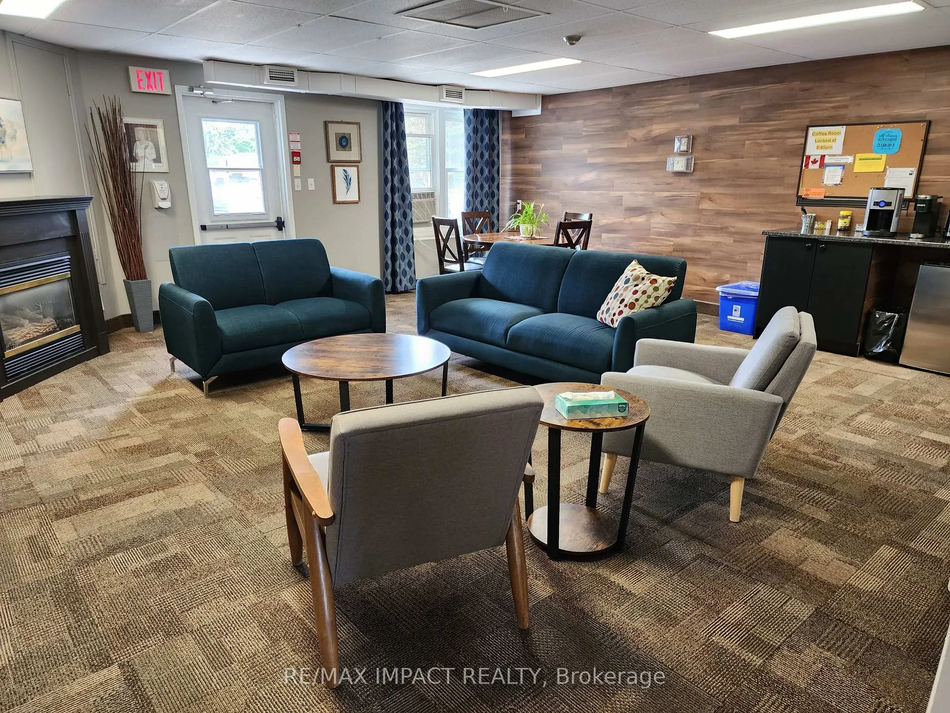 Photo 35 of 4 Champlain Court, Clarington, Newcastle — HOMEH
