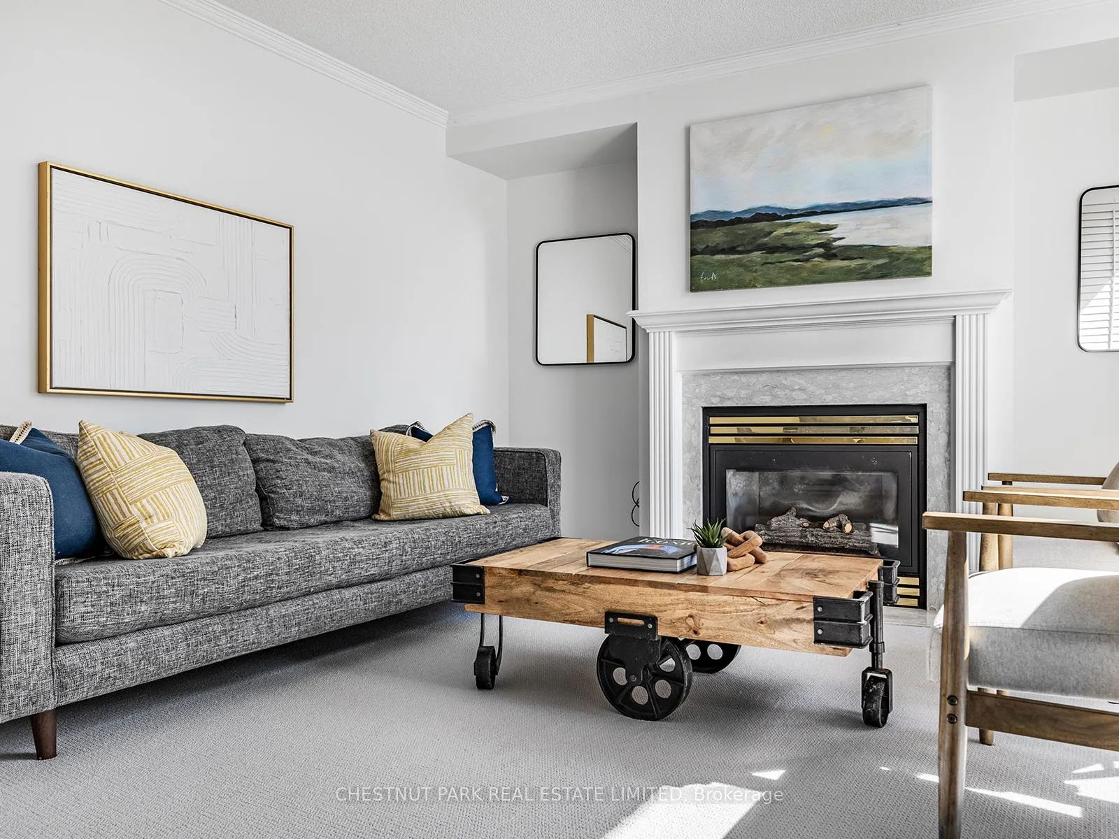 Photo 9 of Unit 405, 2727 Yonge Street, Toronto, Lawrence Park South — HOMEH
