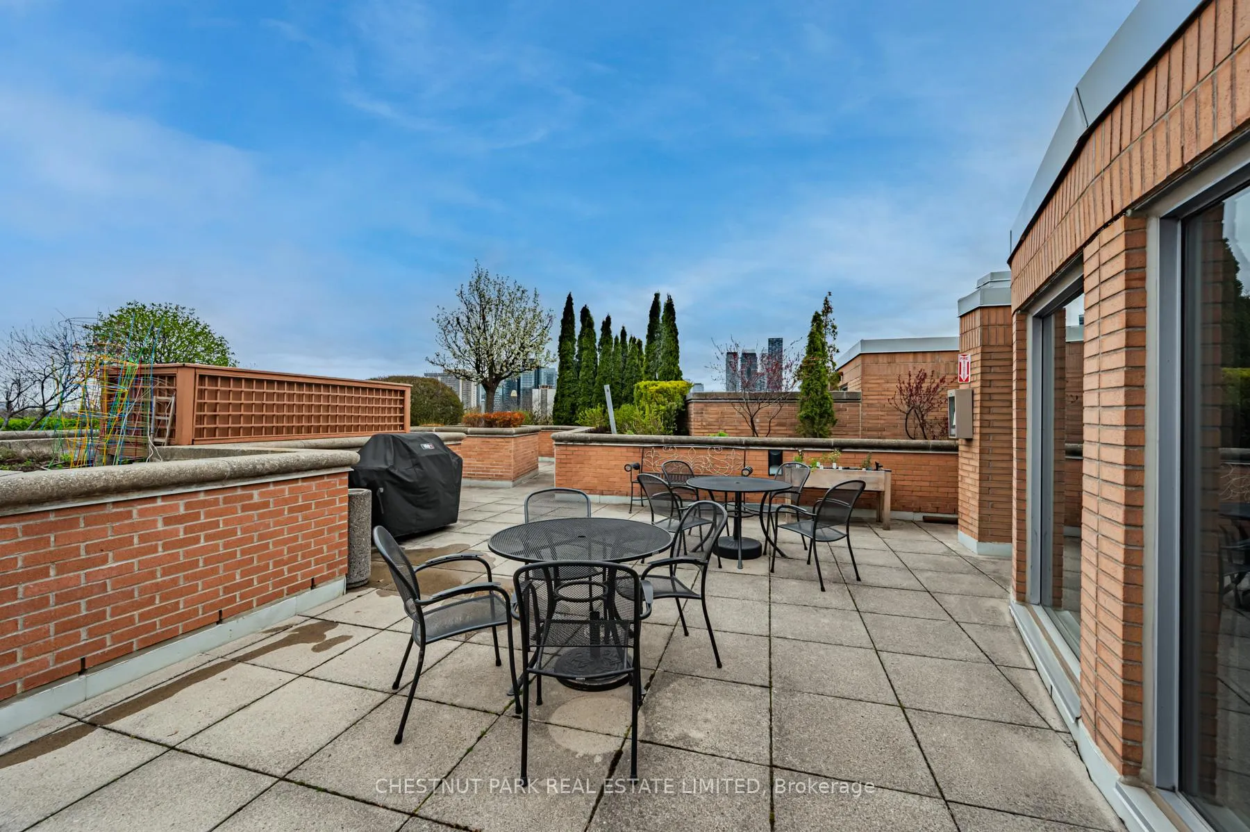 Photo 42 of Unit 405, 2727 Yonge Street, Toronto, Lawrence Park South — HOMEH