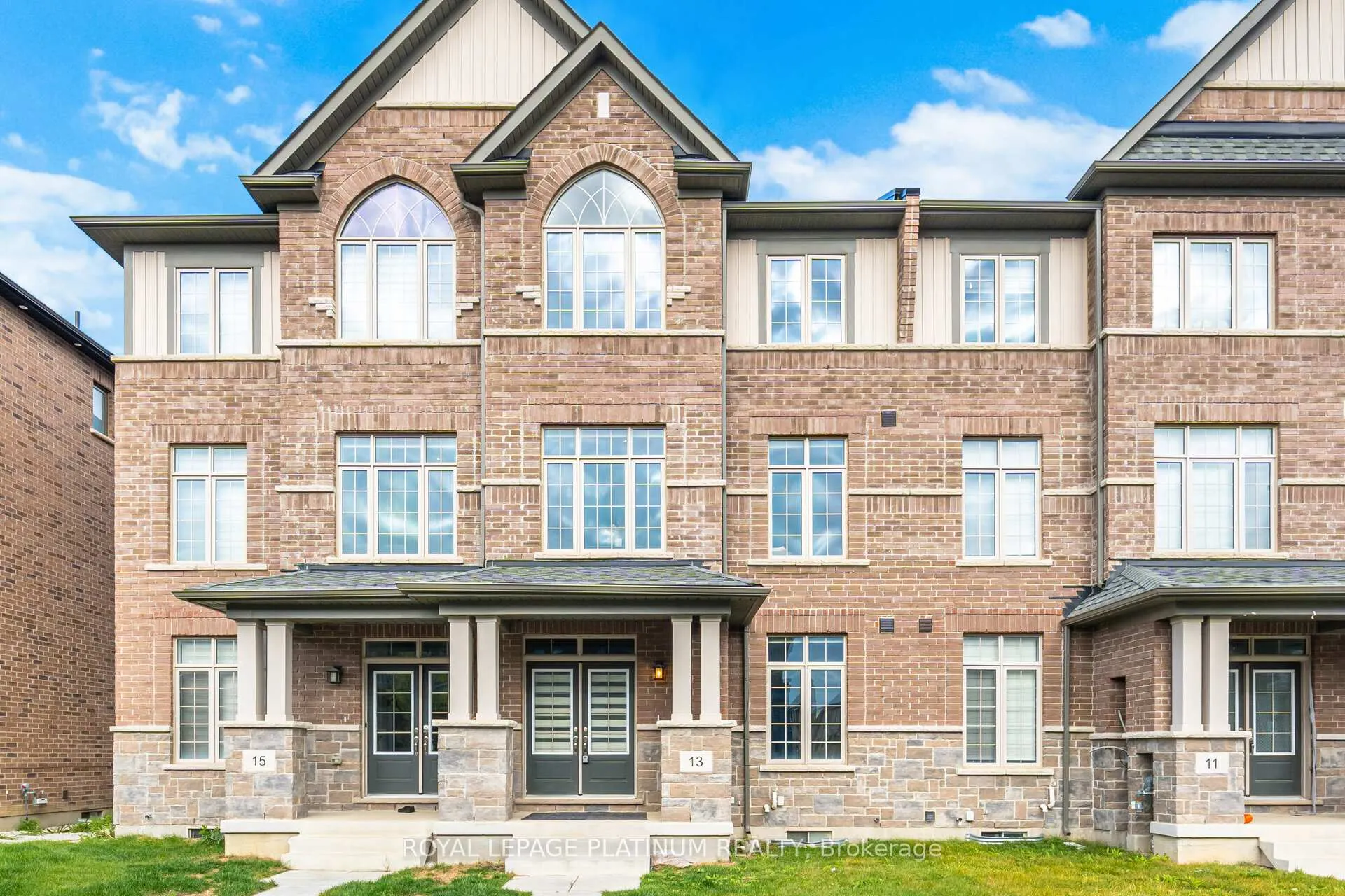 Photo 2 of 13 Lipscott Drive, Caledon, Rural Caledon — HOMEH