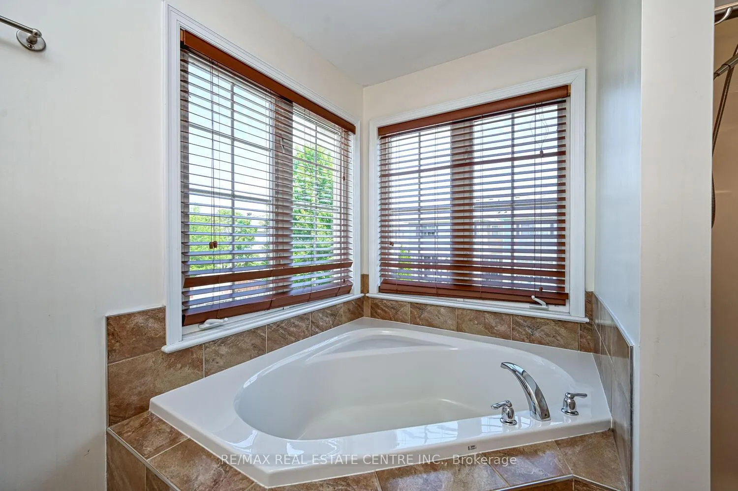 Photo 29 of 544 Ravendale Way, Ottawa, Barrhaven - Stonebridge — HOMEH