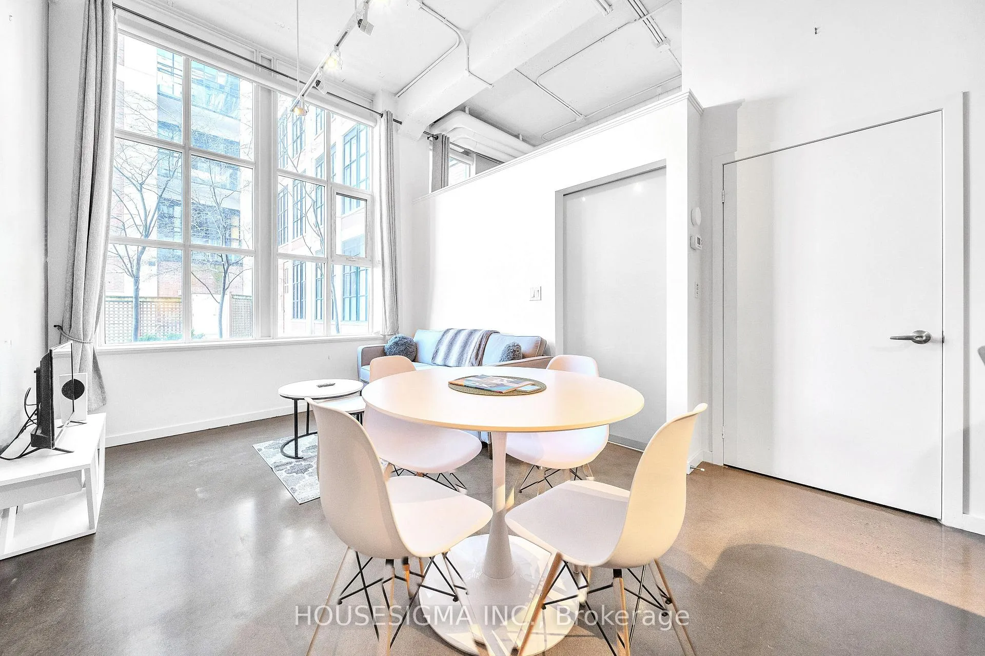 Photo 19 of Unit 109, 404 King Street, Kitchener — HOMEH