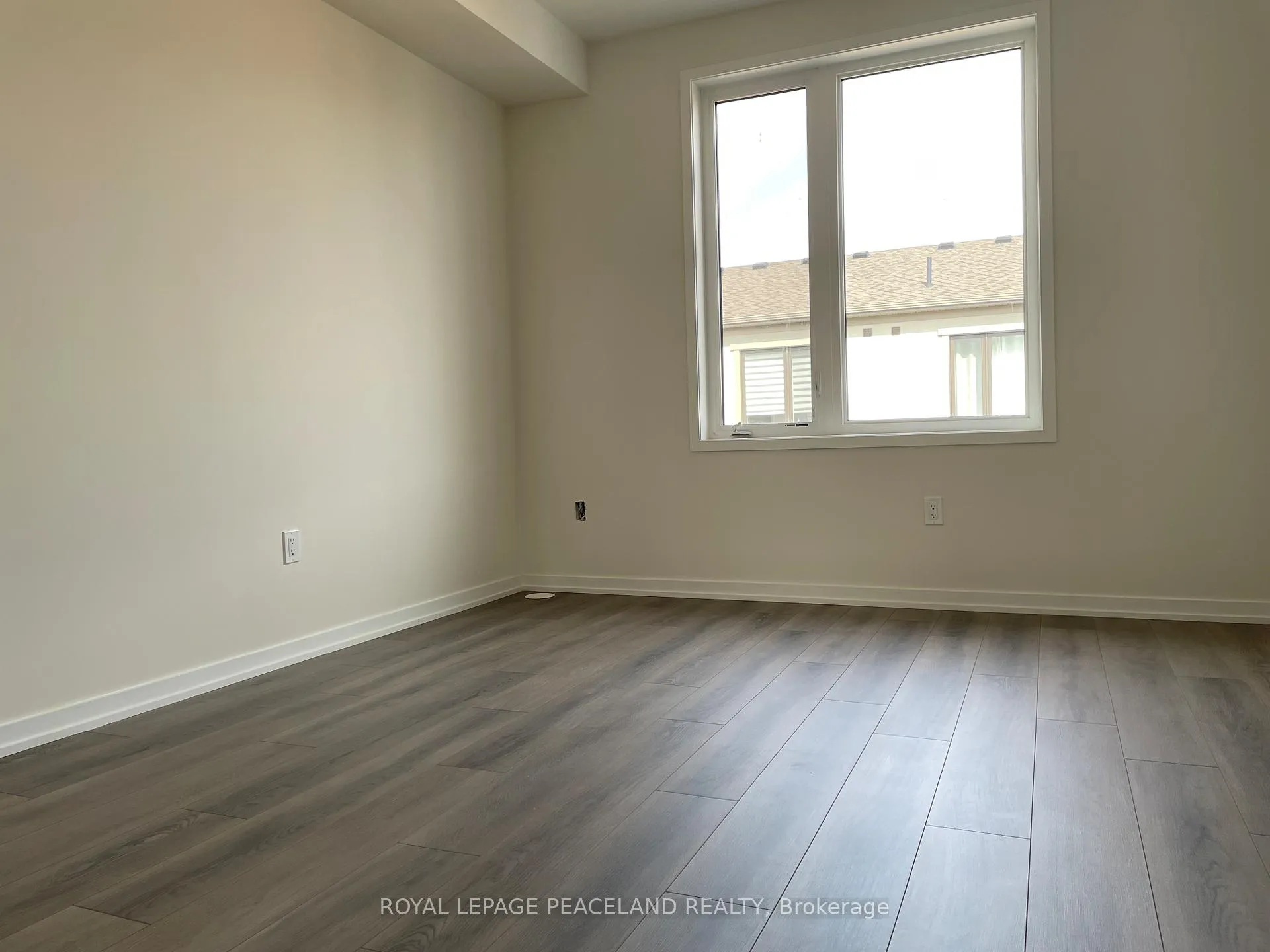 Photo 9 of 38 Origin Way, Vaughan, Patterson — HOMEH