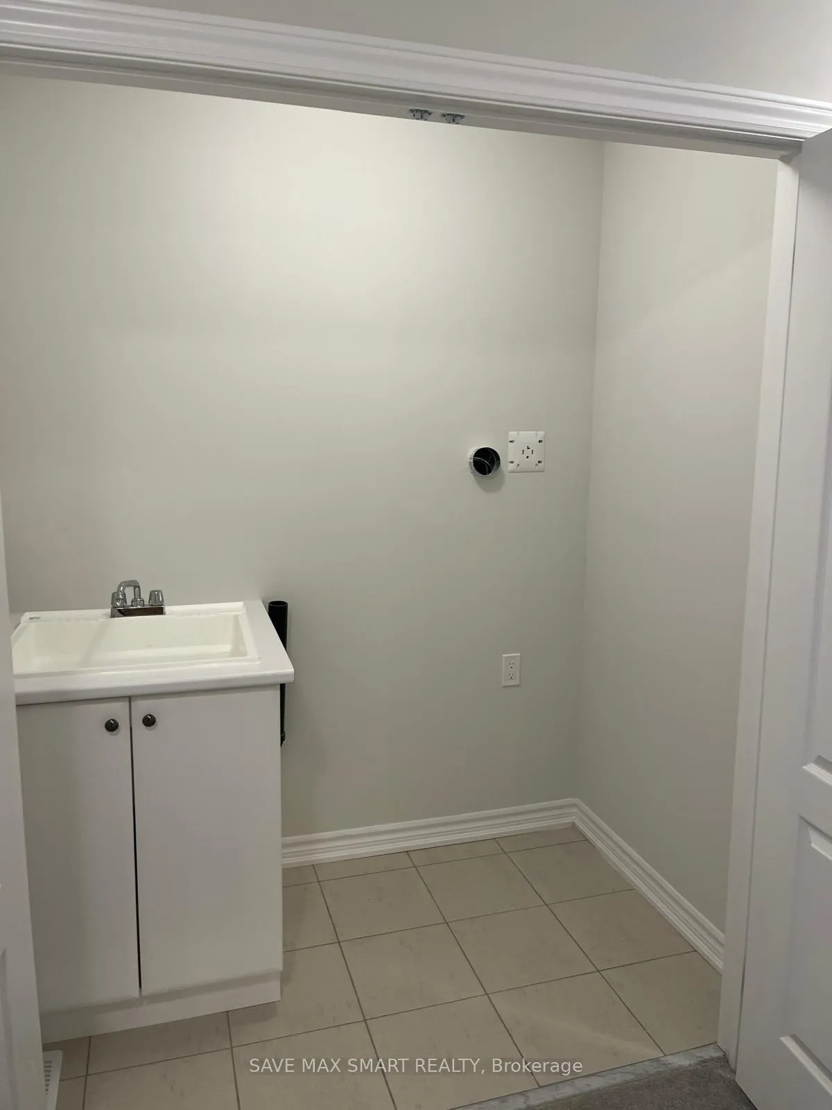 Photo 11 of 79 Baker Street, Thorold, Thorold Downtown — HOMEH