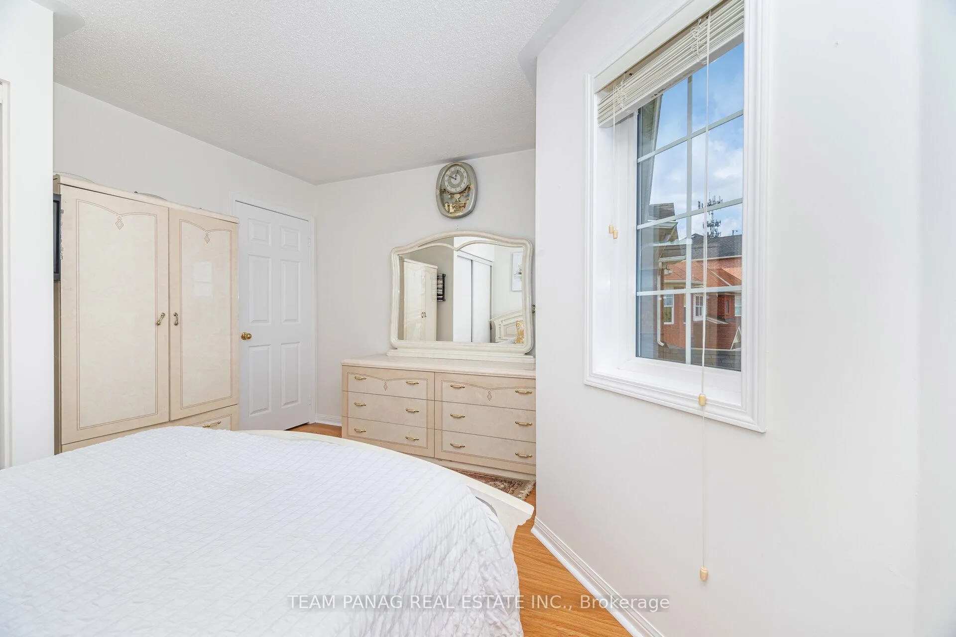 Photo 26 of 118 Decker Hollow Circle, Brampton, Credit Valley — HOMEH