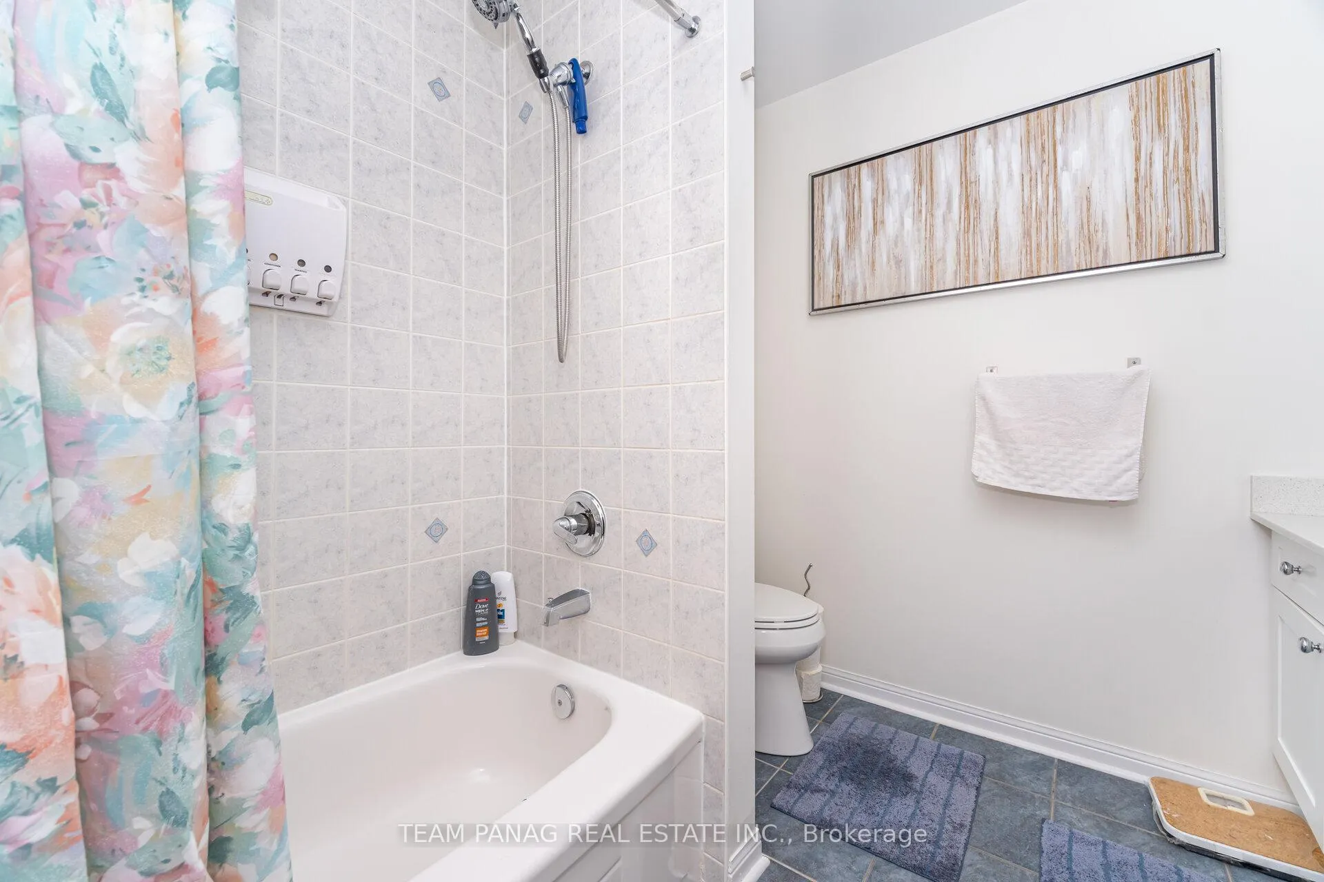 Photo 32 of 118 Decker Hollow Circle, Brampton, Credit Valley — HOMEH