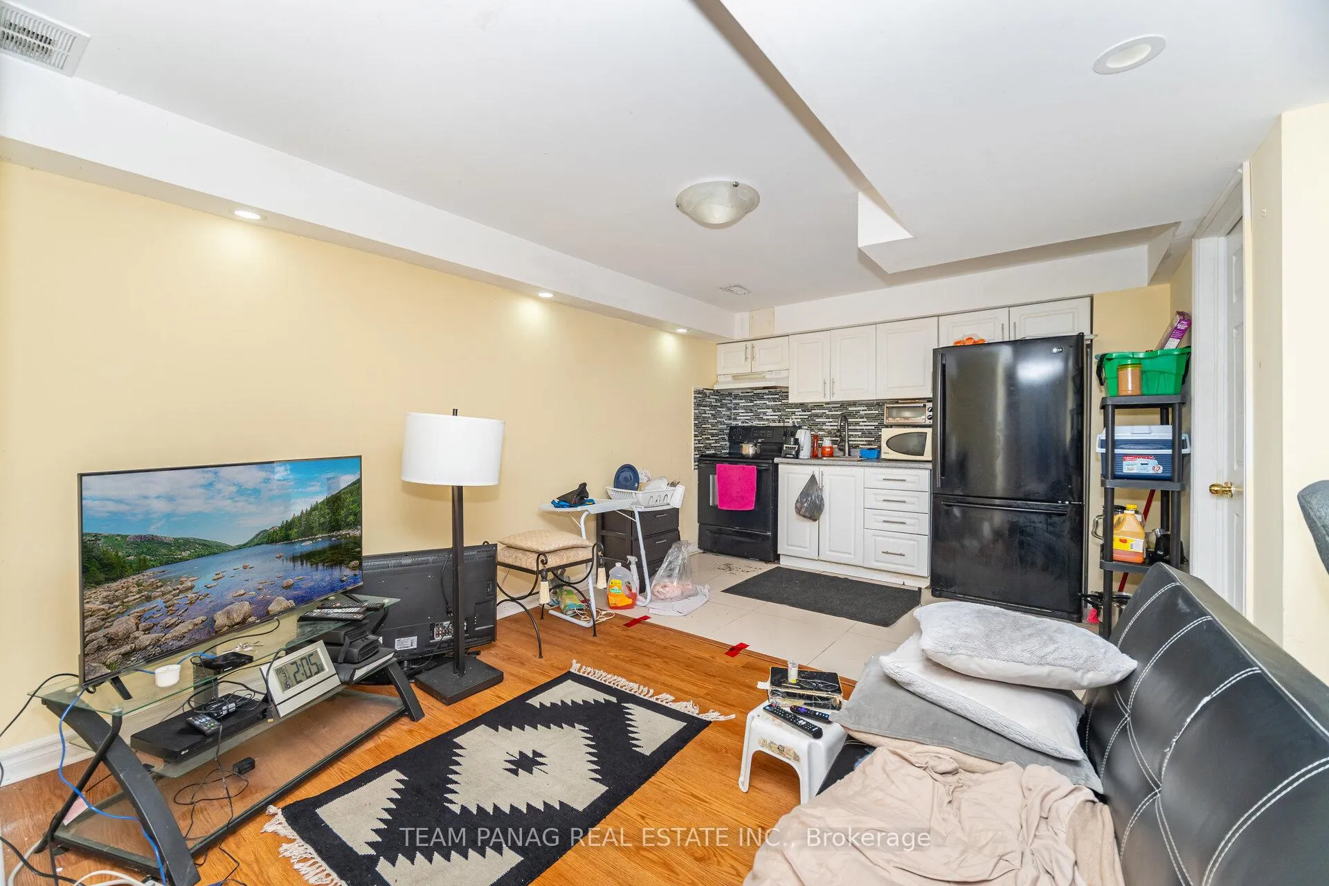 Photo 36 of 118 Decker Hollow Circle, Brampton, Credit Valley — HOMEH