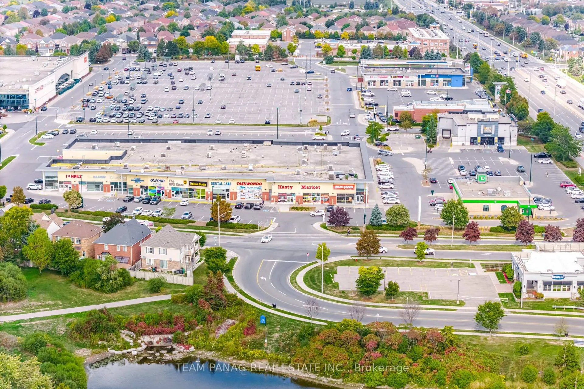 Photo 40 of 118 Decker Hollow Circle, Brampton, Credit Valley — HOMEH