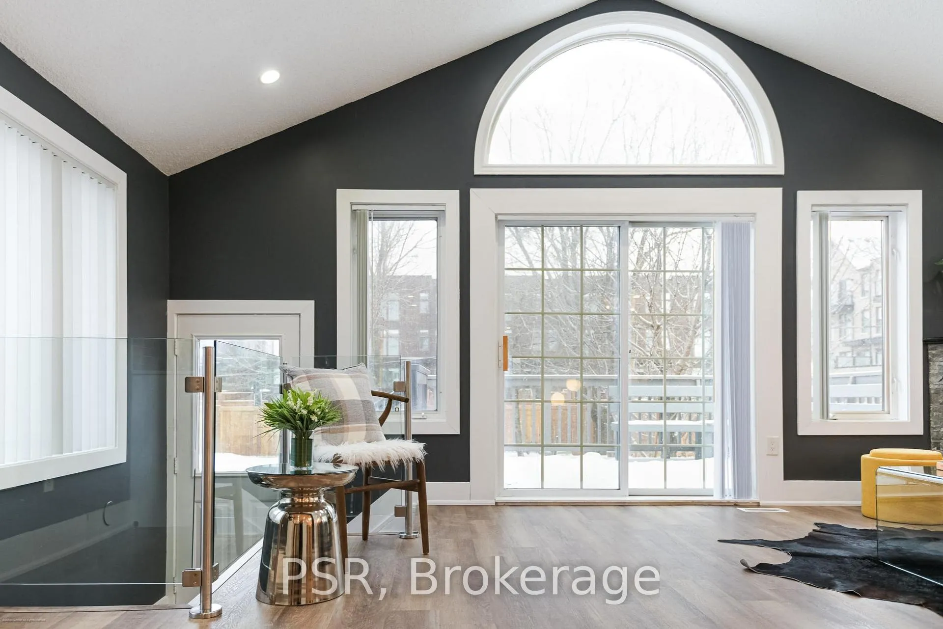 Photo 21 of 201 Ranee Avenue, Toronto, Englemount-Lawrence — HOMEH