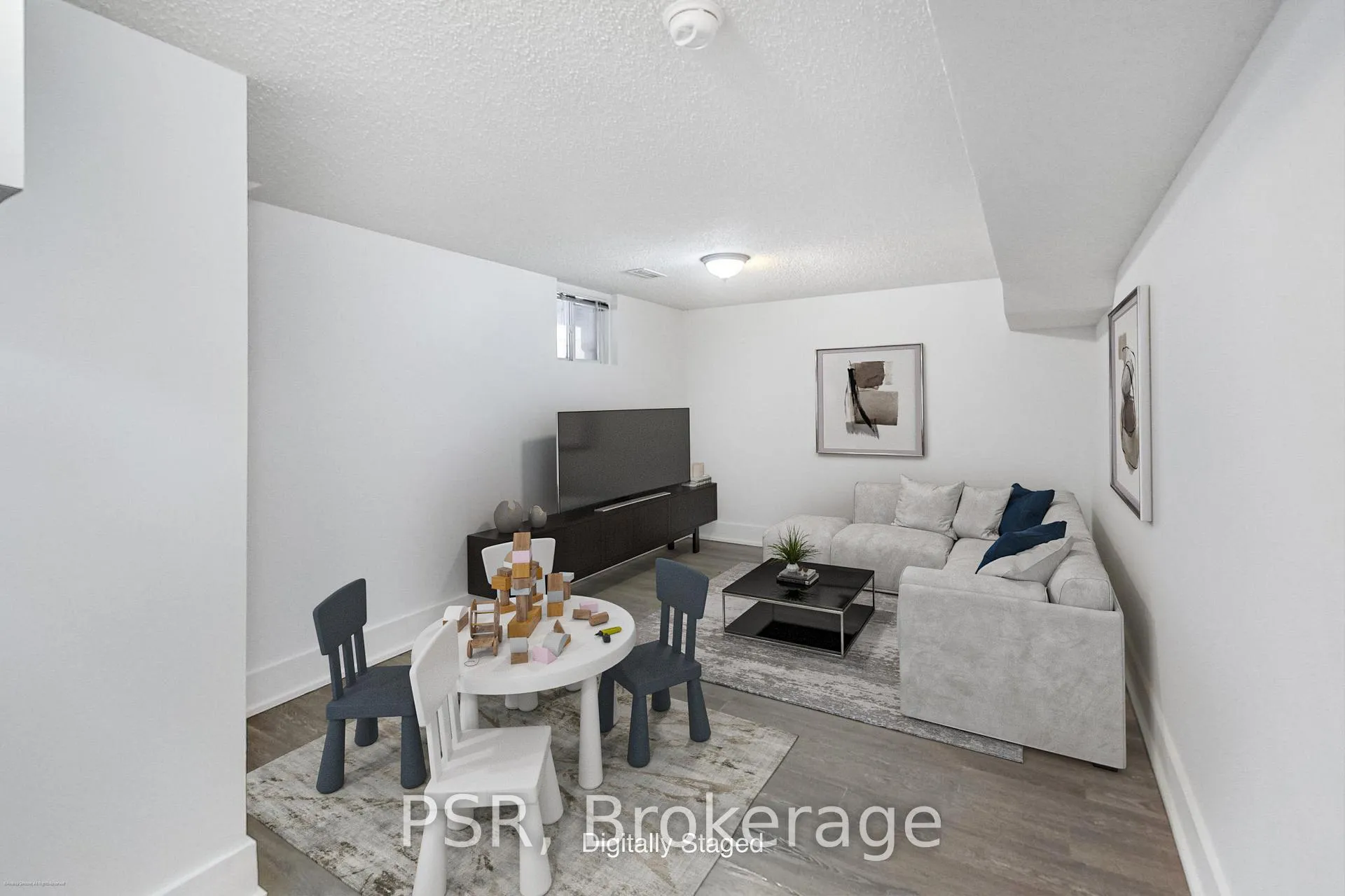 Photo 31 of 201 Ranee Avenue, Toronto, Englemount-Lawrence — HOMEH