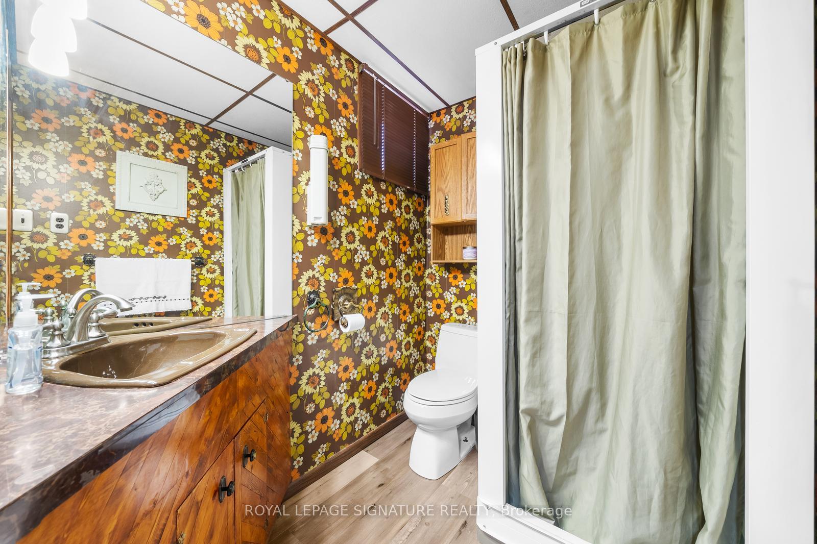 Photo 27 of 668 Peele Boulevard, Burlington, Brant — HOMEH
