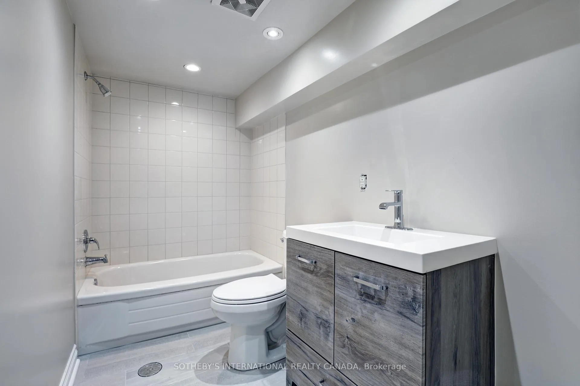 Photo 25 of Unit MAIN, 872 Avenue Road, Toronto, Yonge-Eglinton — HOMEH