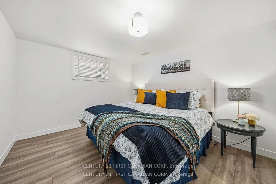 Photo 32 of 191 Gilmour Drive, Lucan Biddulph, Lucan — HOMEH