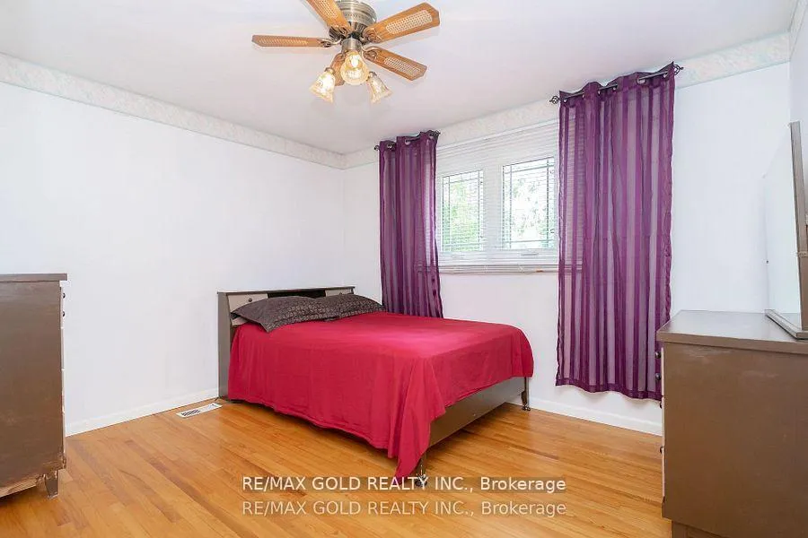 Photo 17 of 38 Duke Road, Brampton, Southgate — HOMEH