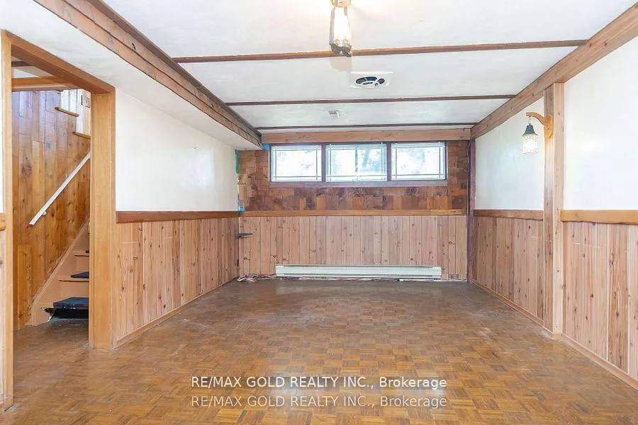 Photo 28 of 38 Duke Road, Brampton, Southgate — HOMEH