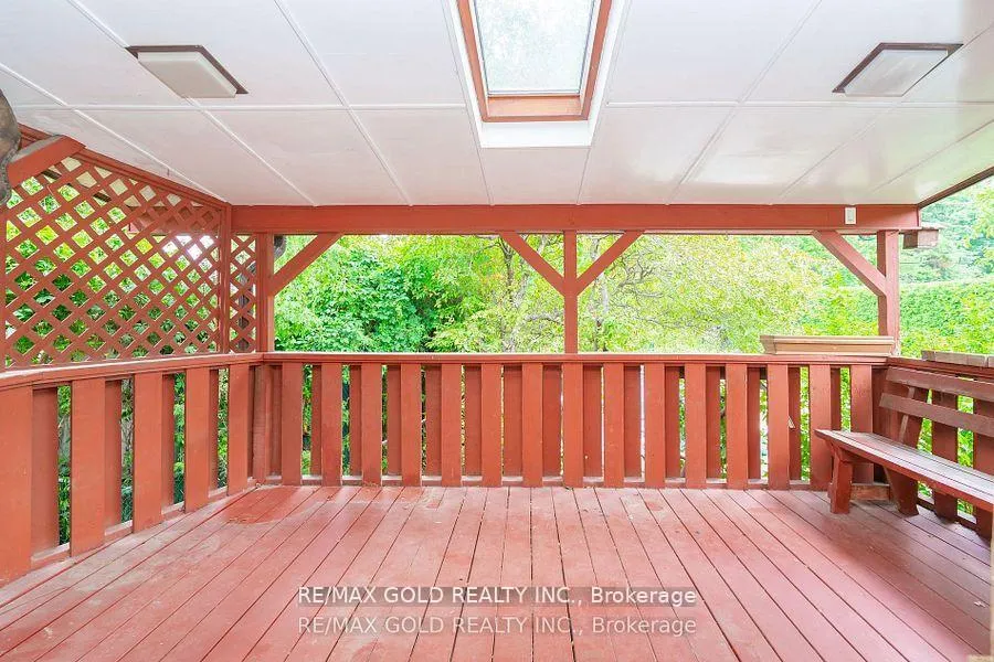 Photo 34 of 38 Duke Road, Brampton, Southgate — HOMEH