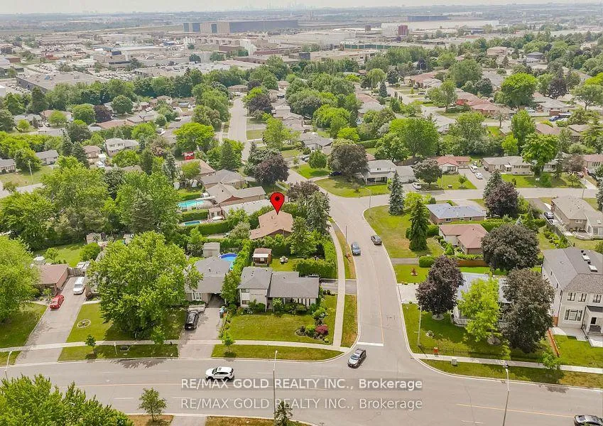 Photo 45 of 38 Duke Road, Brampton, Southgate — HOMEH