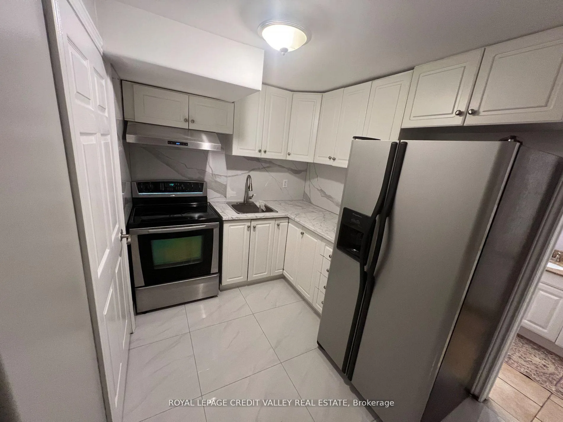 Photo 13 of Unit Bsmt, 7 Albright Road, Brampton, Fletcher's Creek Village — HOMEH