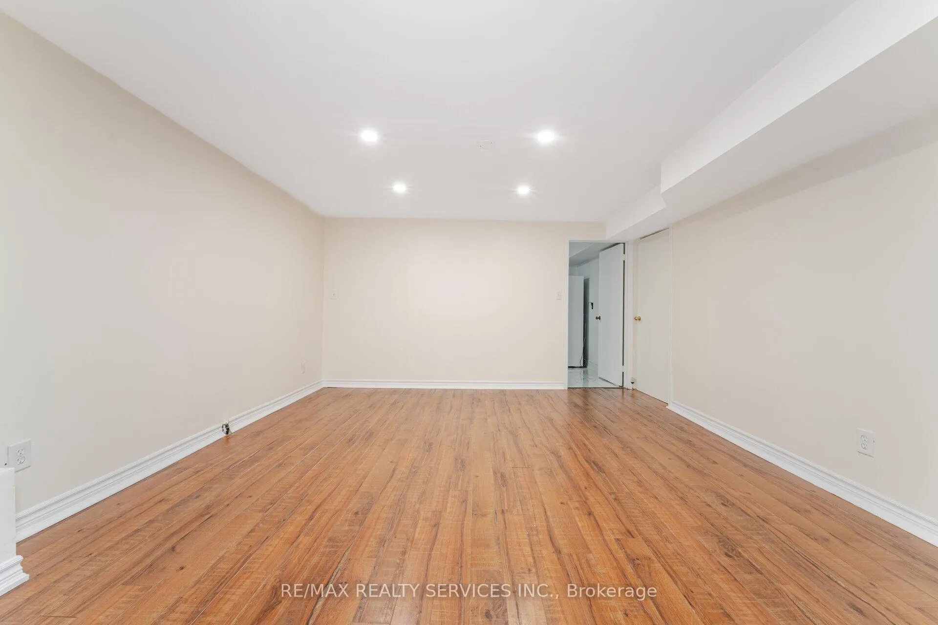 Photo 29 of 139 Rutherford Road N, Brampton, Madoc — HOMEH