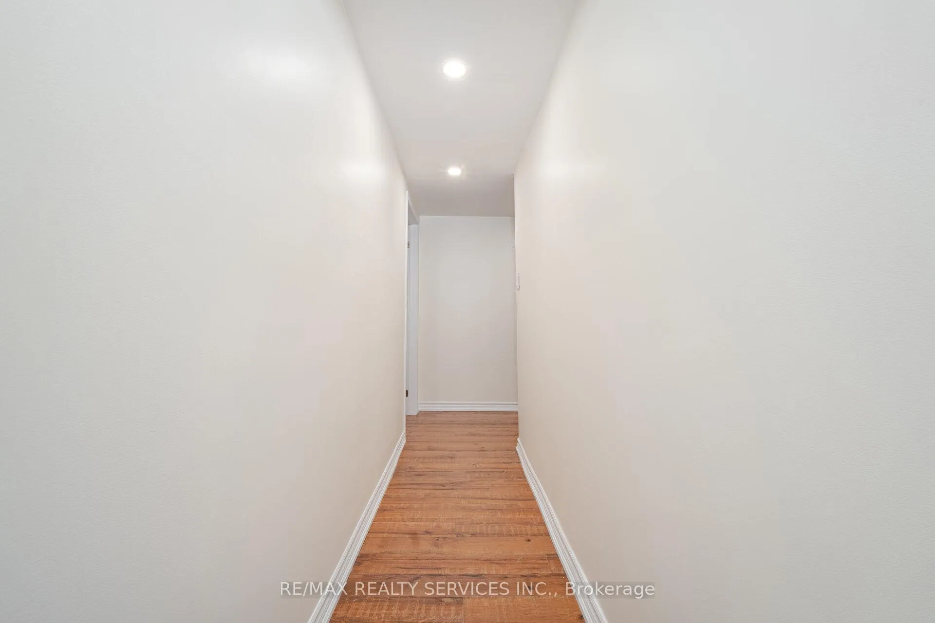 Photo 38 of 139 Rutherford Road N, Brampton, Madoc — HOMEH