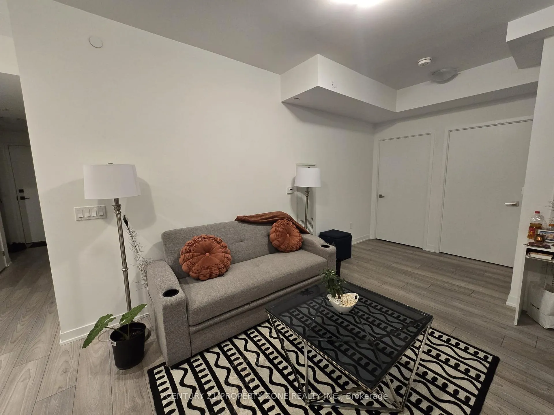 Photo 8 of Unit 2130, 498 Caldari Road, Vaughan, Concord — HOMEH