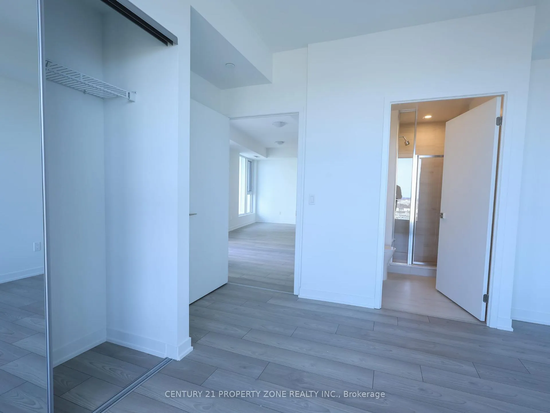 Photo 10 of Unit 2130, 498 Caldari Road, Vaughan, Concord — HOMEH