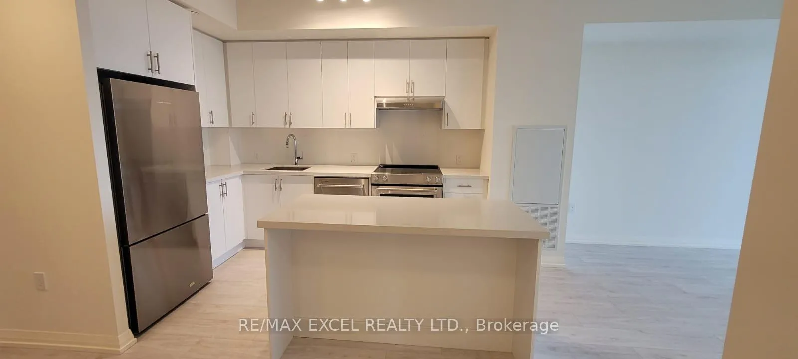 Photo 1 of Unit 511, 27 korda Gate, Vaughan, Vellore Village — HOMEH