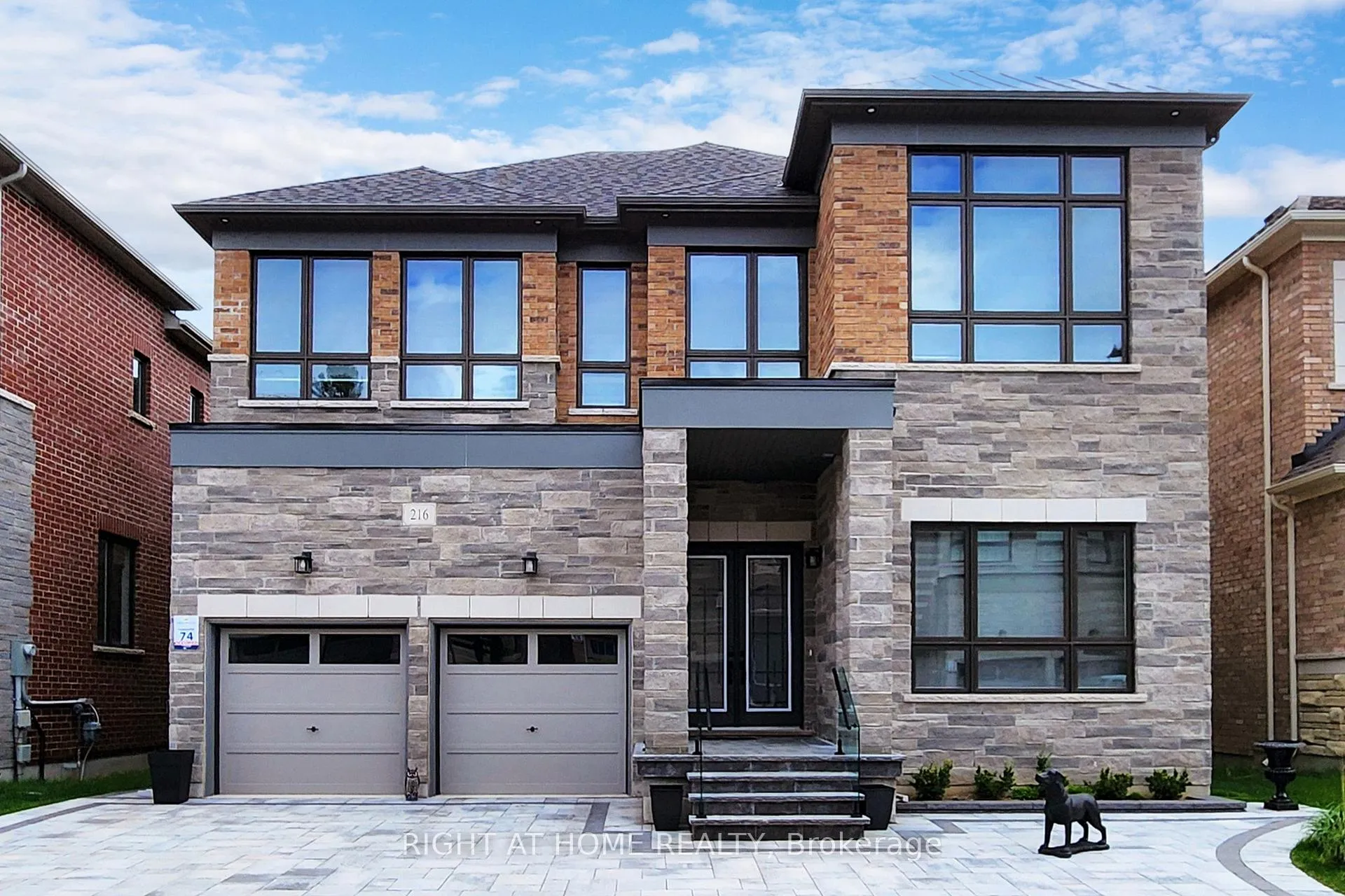 Front of 216 Sunset Vista Court E