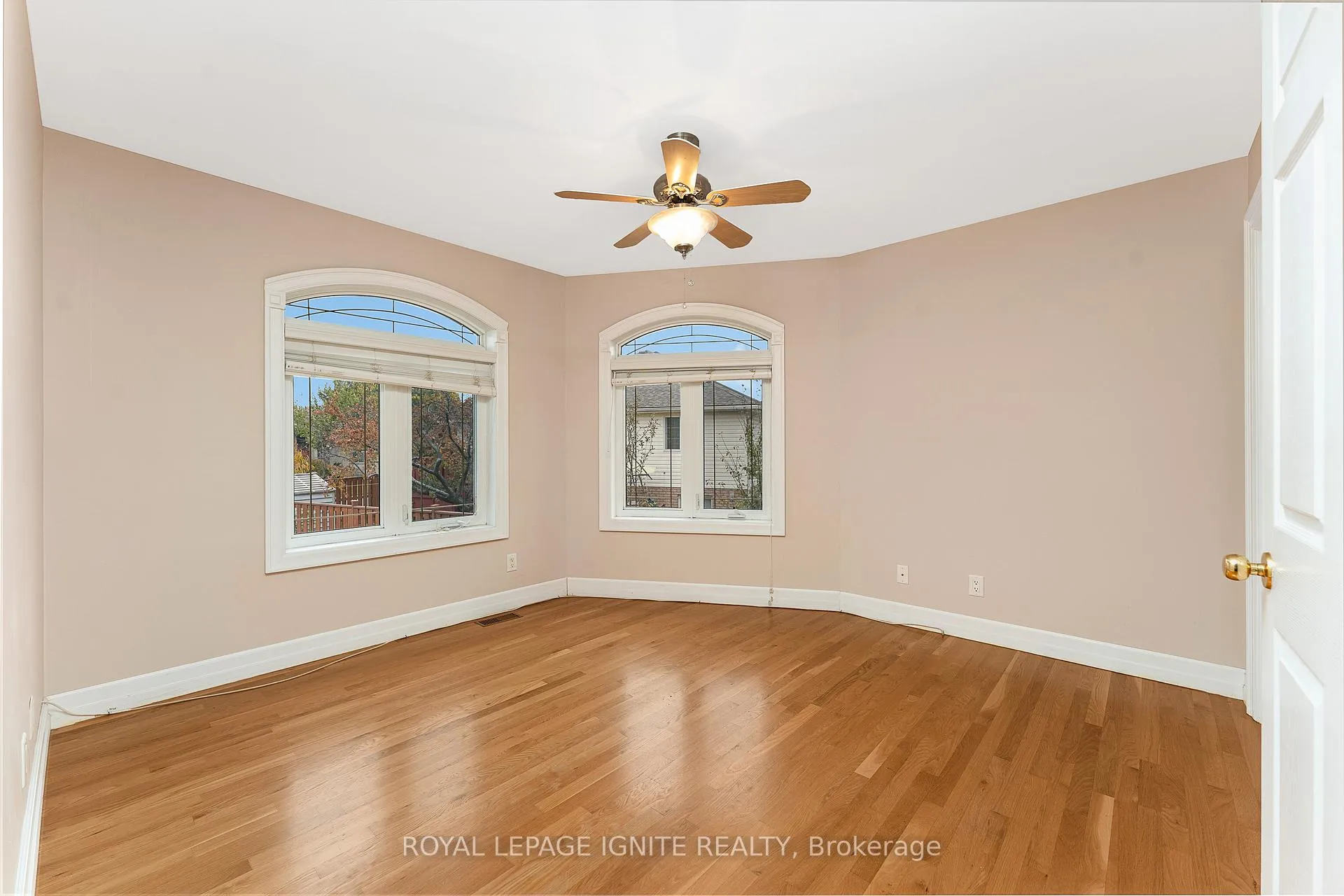 Photo 28 of 9617 Manitou Crescent, Windsor — HOMEH