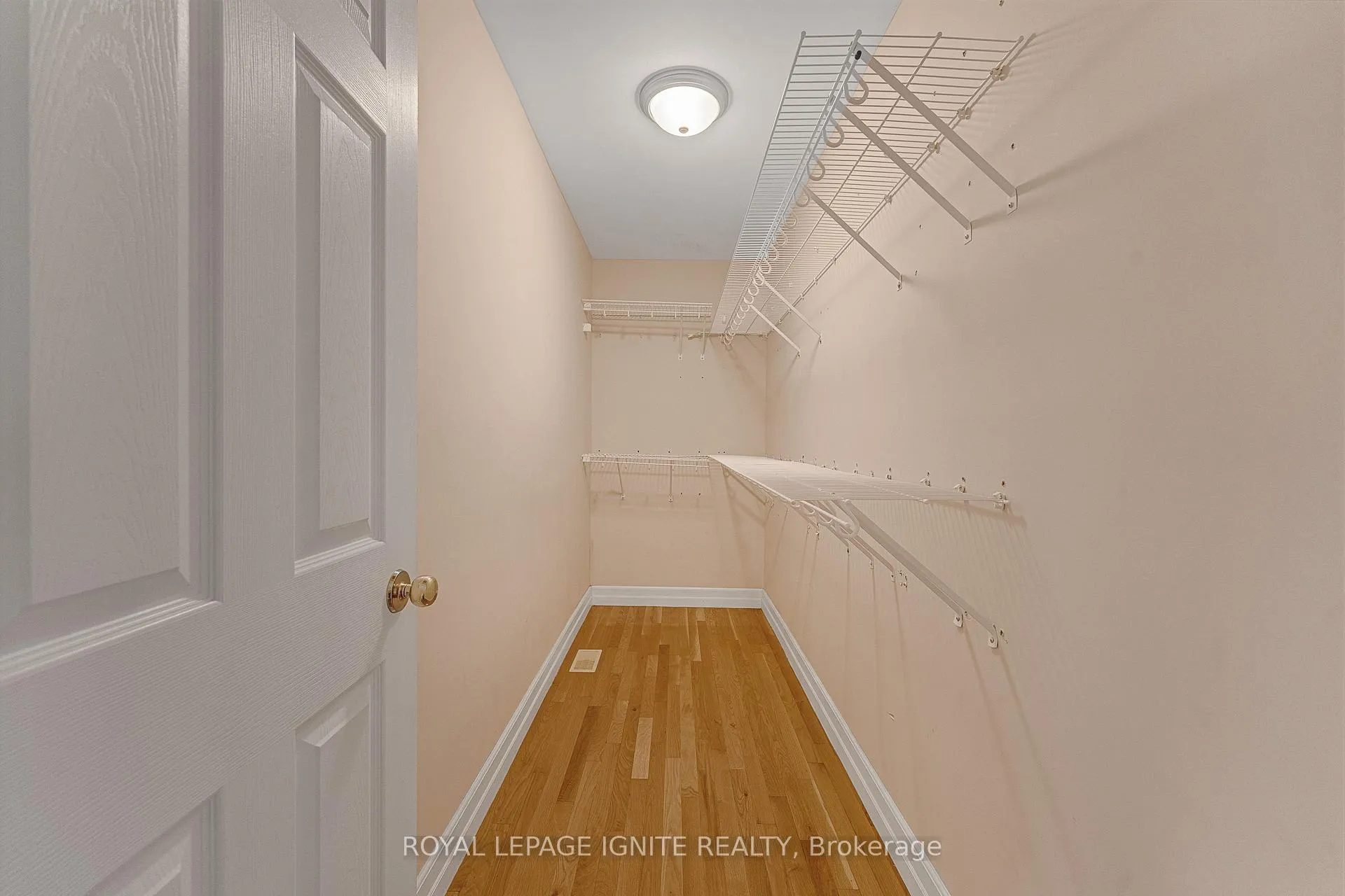 Photo 31 of 9617 Manitou Crescent, Windsor — HOMEH